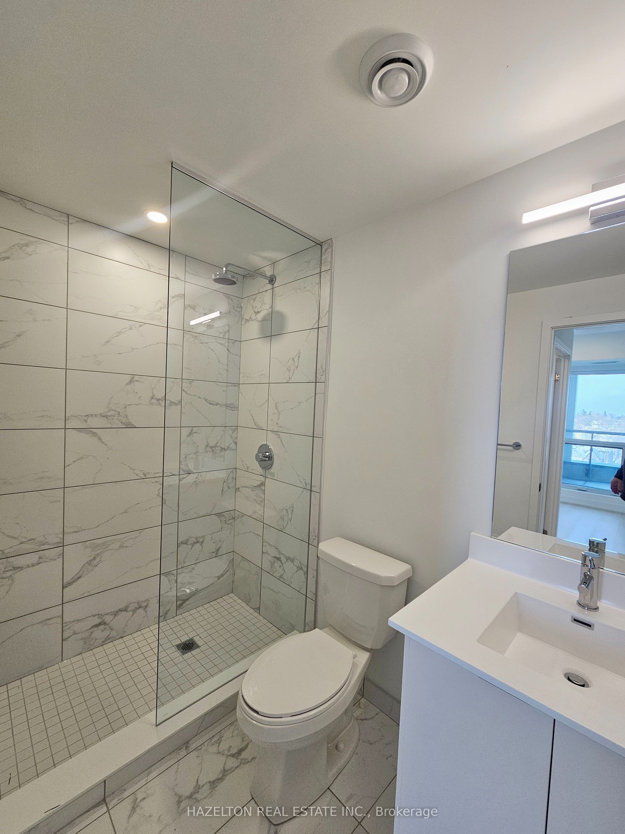 181 Sheppard Avenue E 620 Property Photo 10