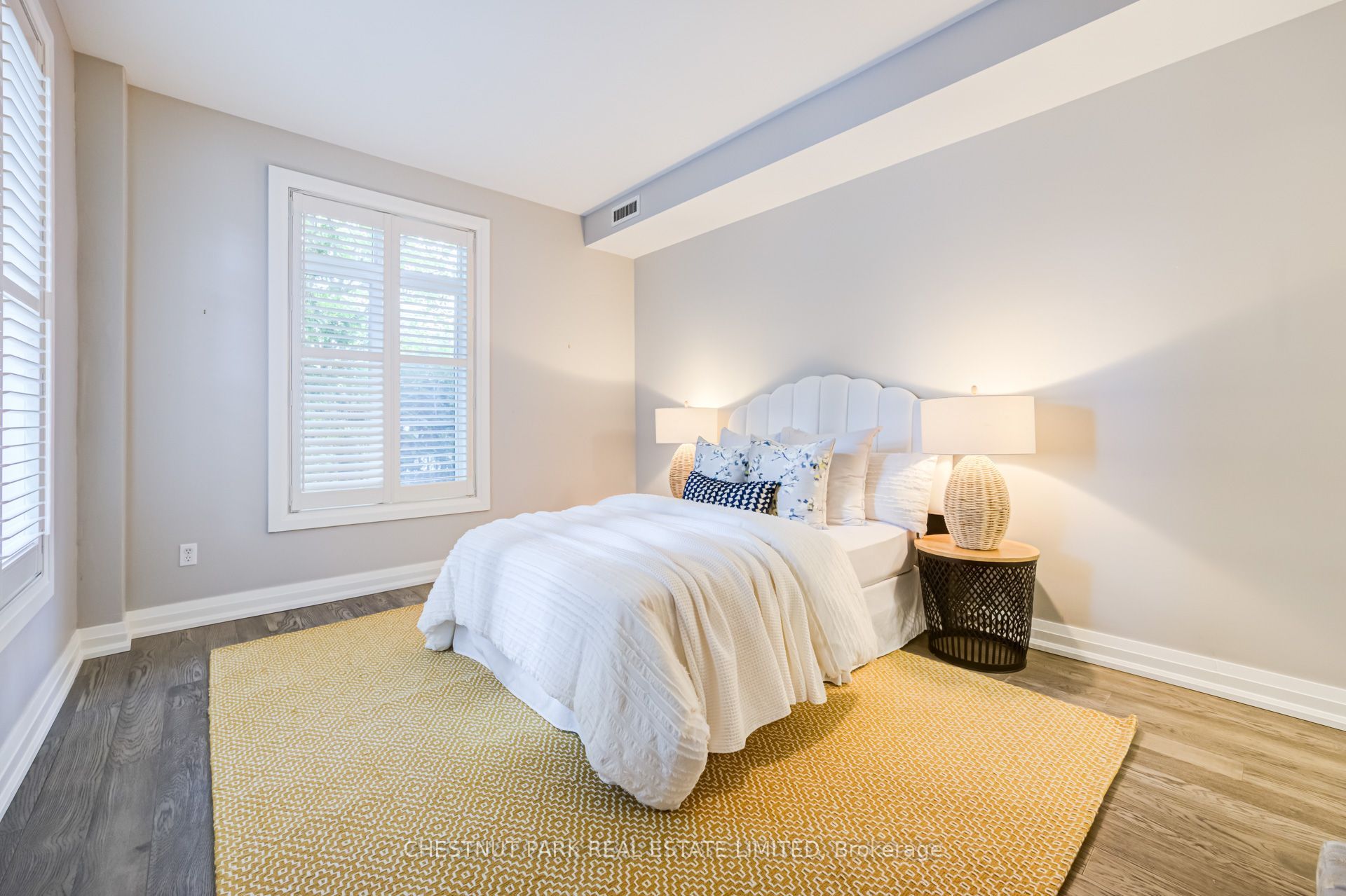 21 Shaftesbury Avenue 103 Property Photo 17
