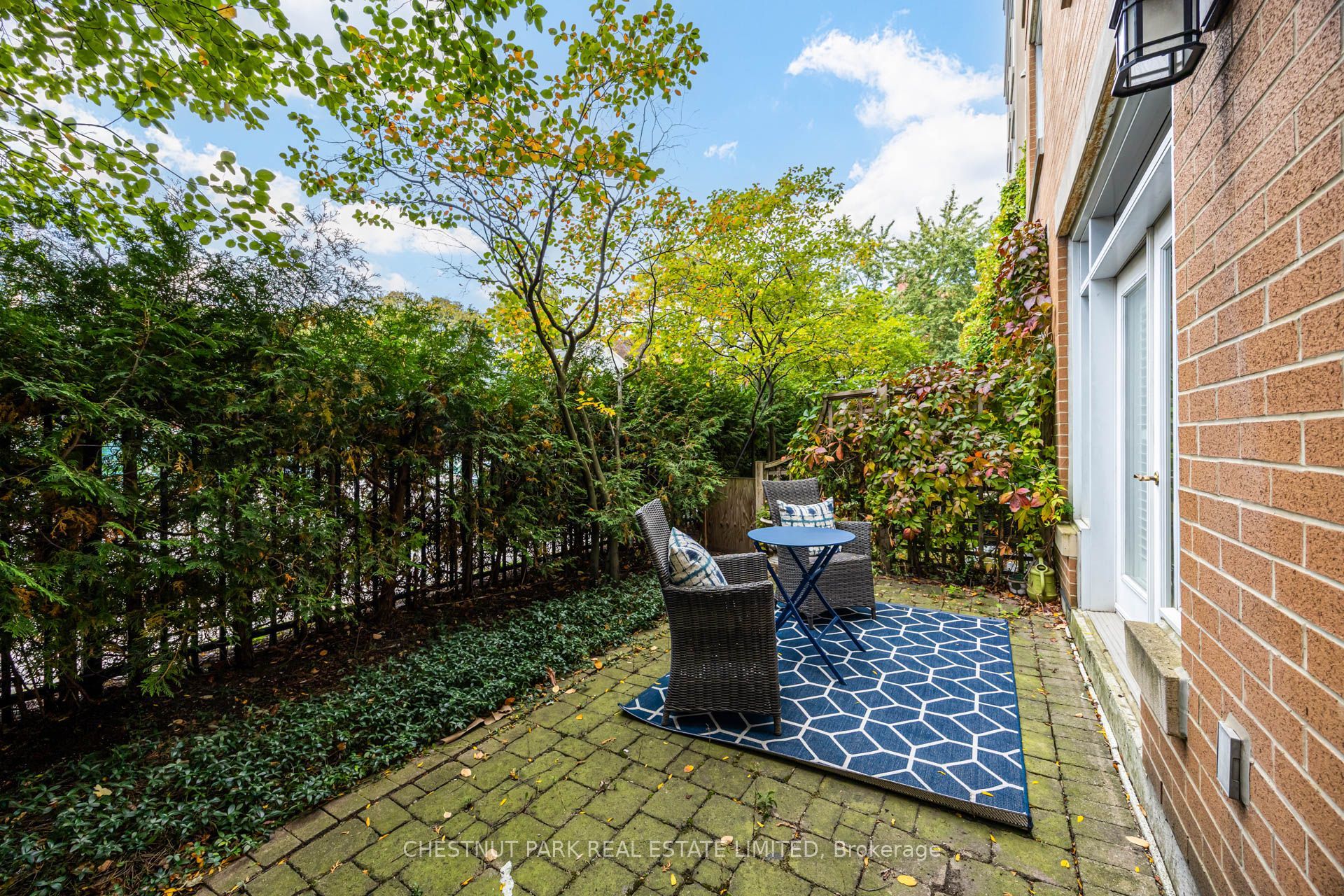 21 Shaftesbury Avenue 103 Property Photo 23