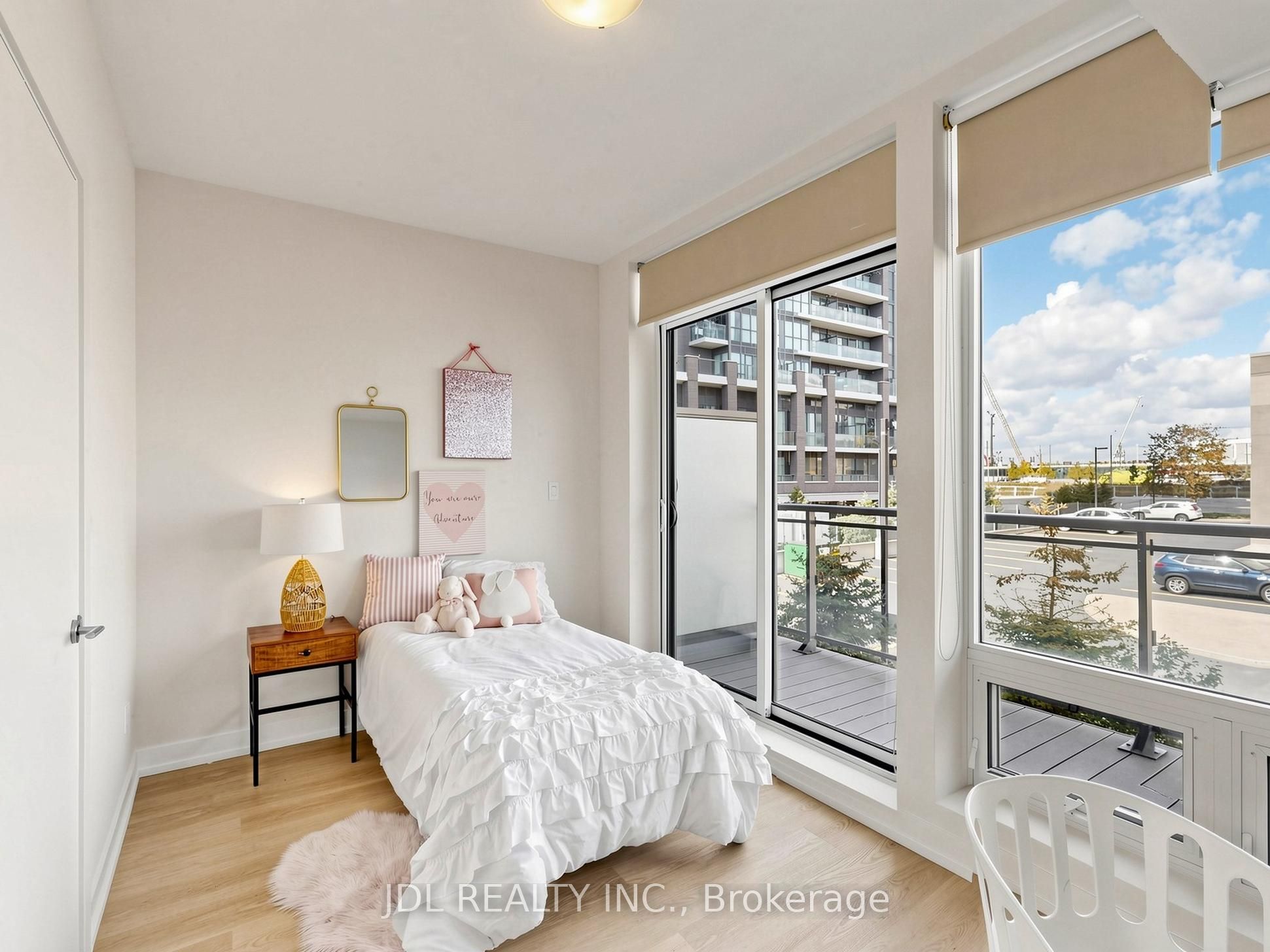 28 Sonic Way Property Photo 20