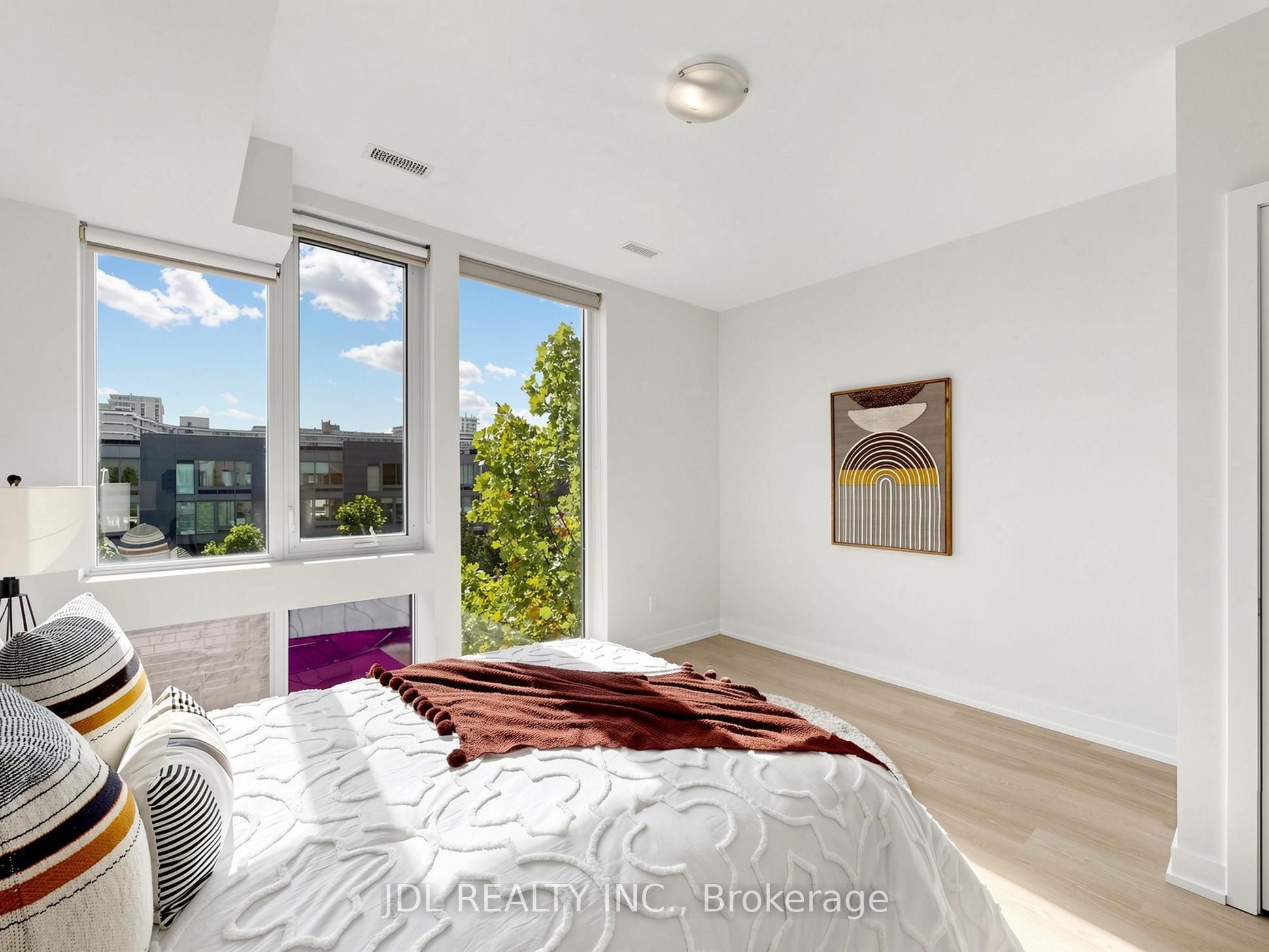 28 Sonic Way Property Photo 29