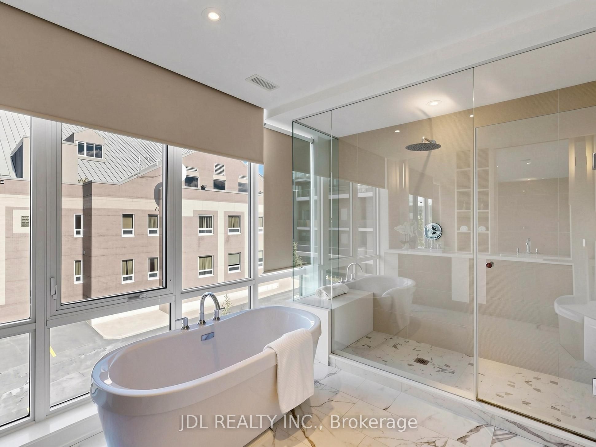 28 Sonic Way Property Photo 33