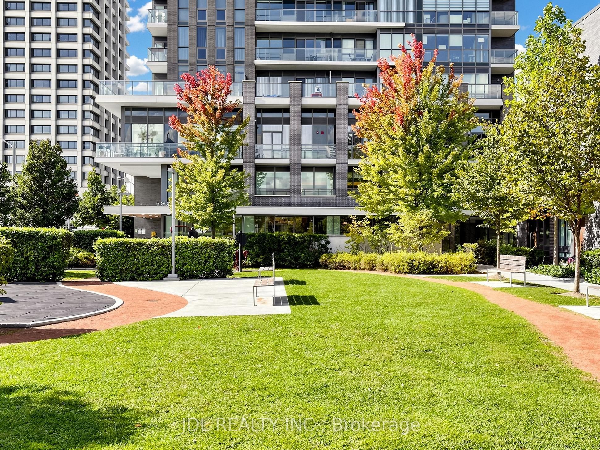 28 Sonic Way Property Photo 42