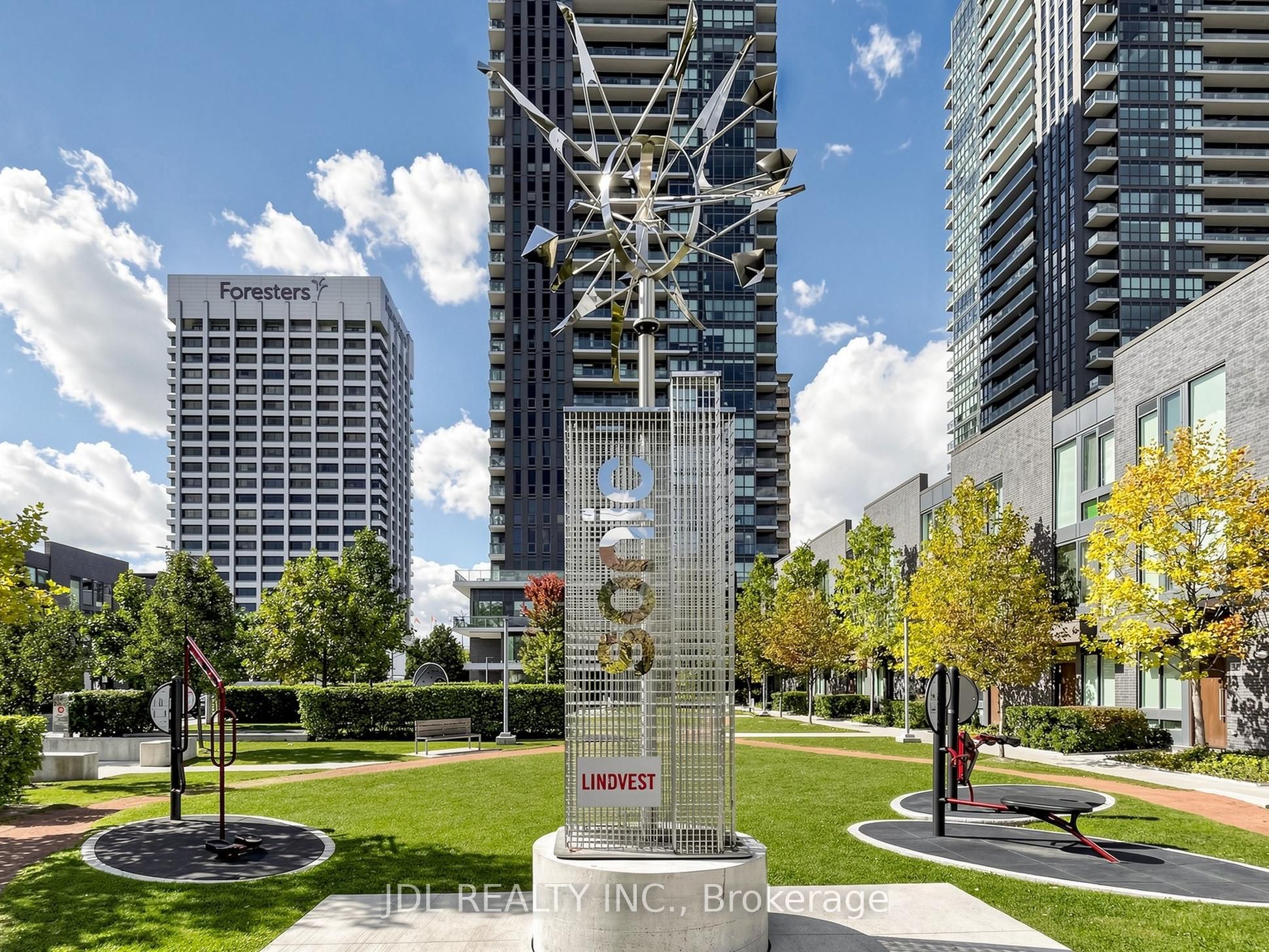 28 Sonic Way Property Photo 46