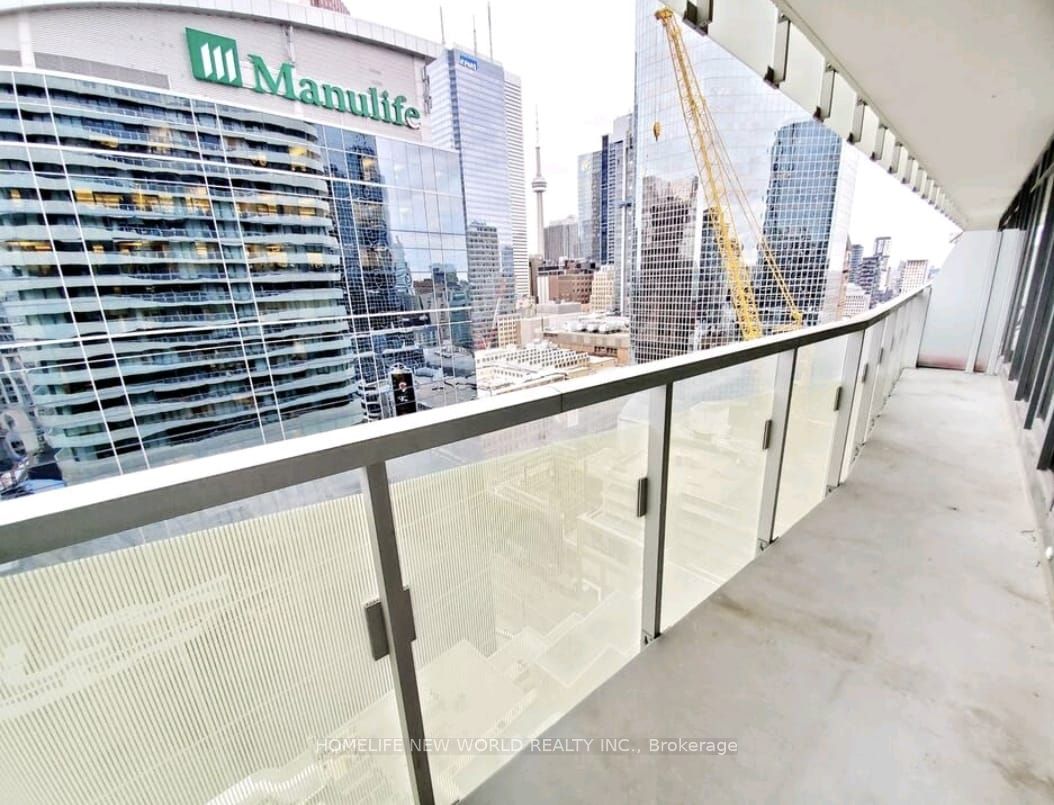 197 Yonge Street 1806 Property Photo 10