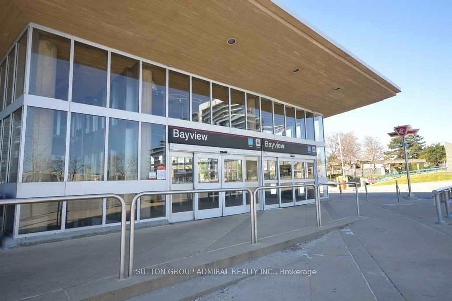 7 Kenaston Gardens 124 Property Photo 2