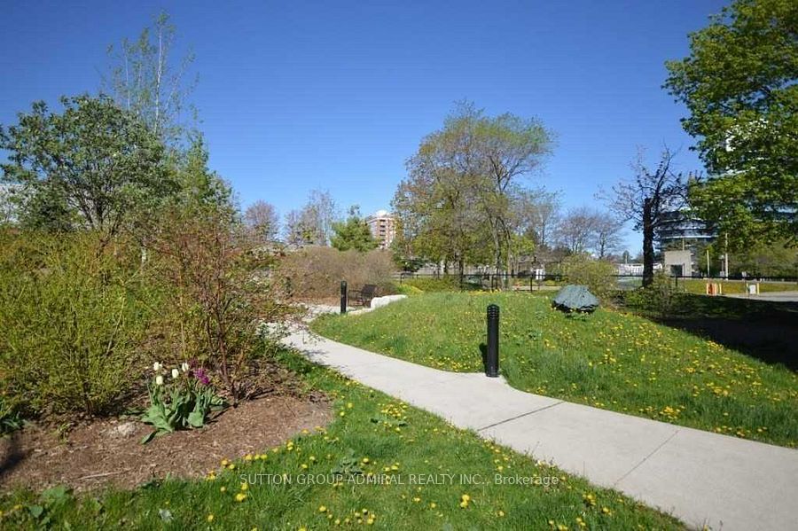 7 Kenaston Gardens 124 Property Photo 4
