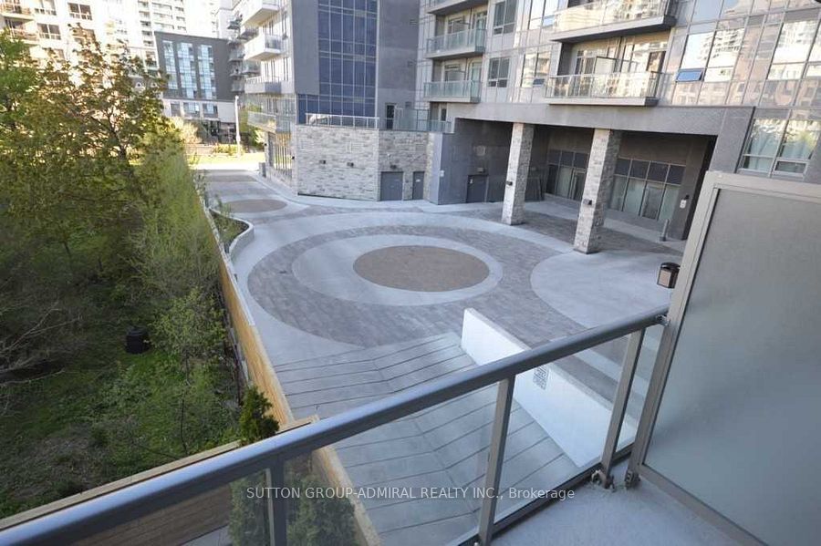 7 Kenaston Gardens 124 Property Photo 18