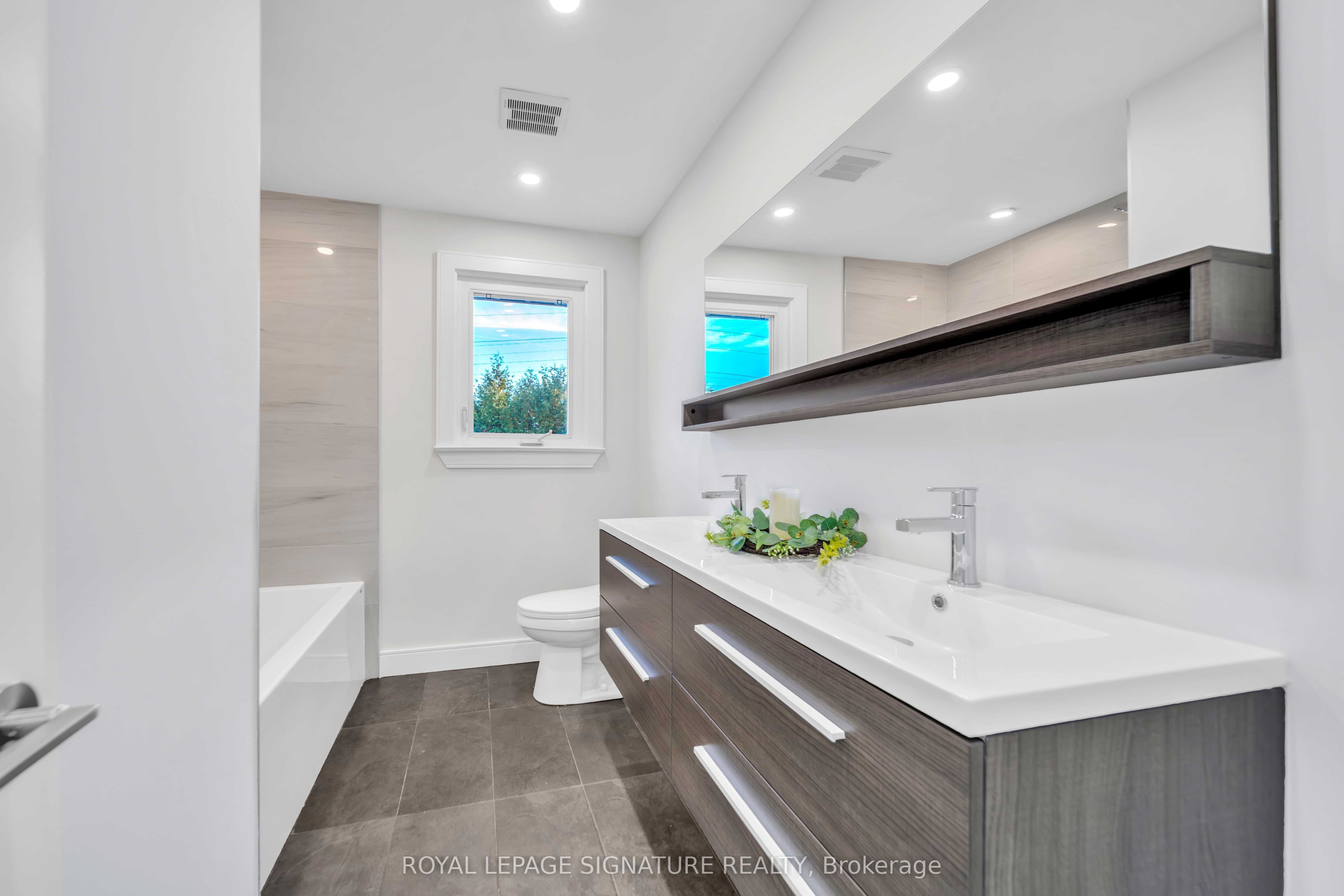 49 Snowcrest Avenue Property Photo 20