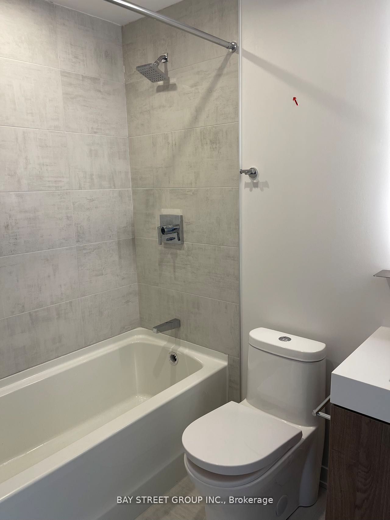15 Holmes Avenue 1807 Property Photo 10
