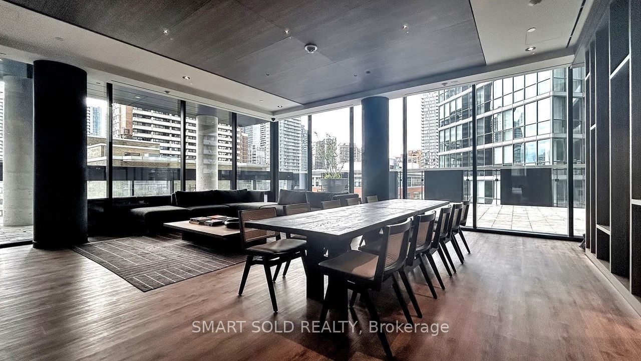55 Charles Street E Th05 Property Photo 20