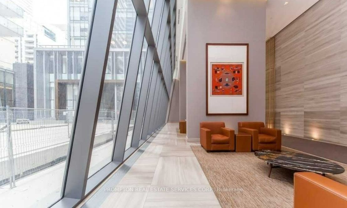 50 Charles Street E 2404 Property Photo 12