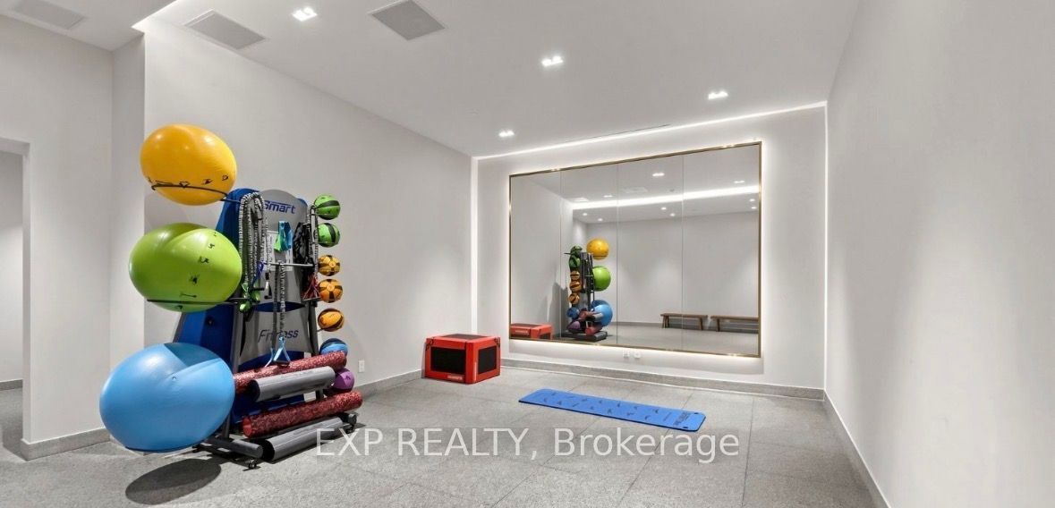 319 Jarvis Street 4908 Property Photo 24