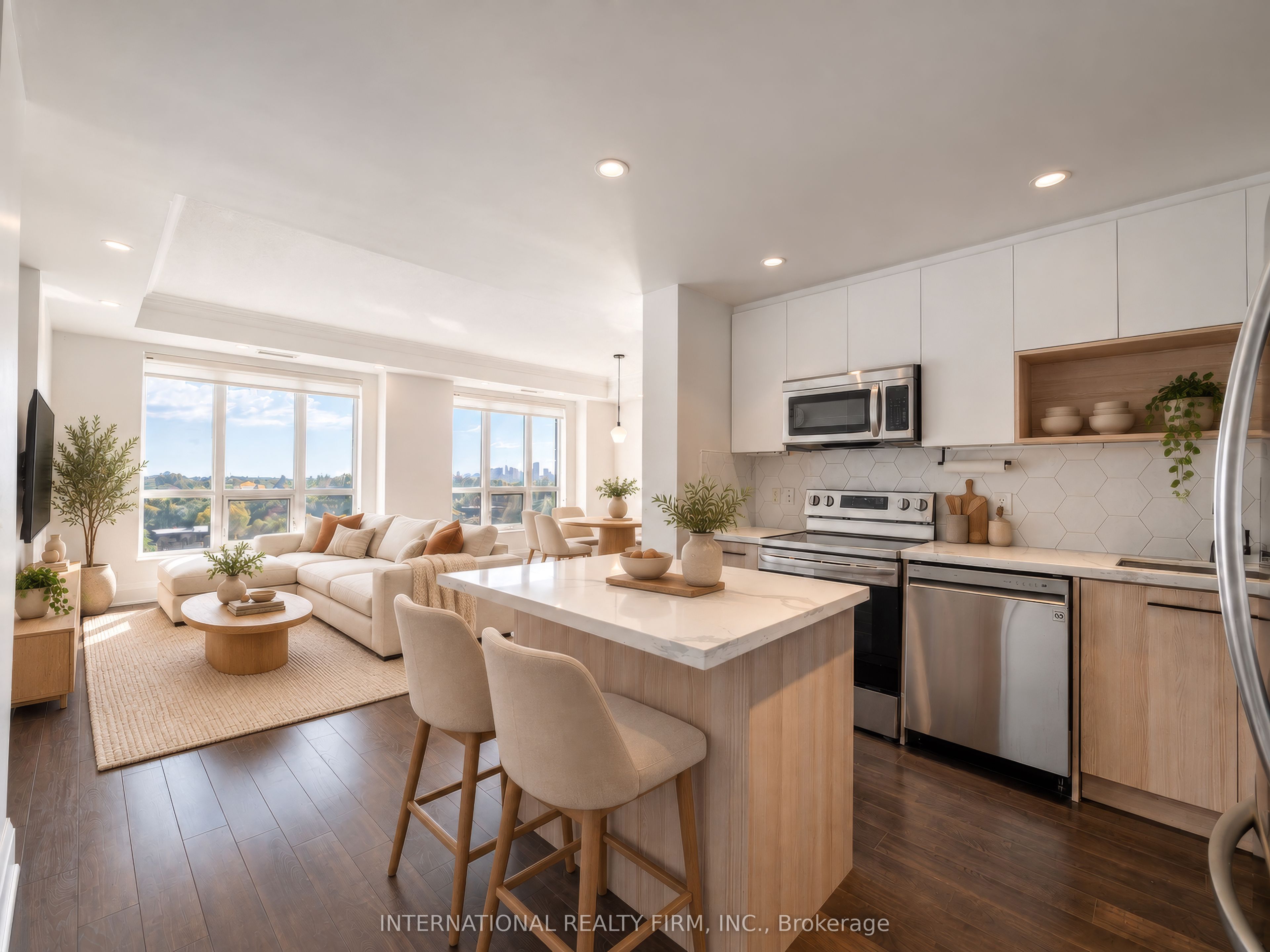 100 Harrison Garden Boulevard 925 Property Photo 1