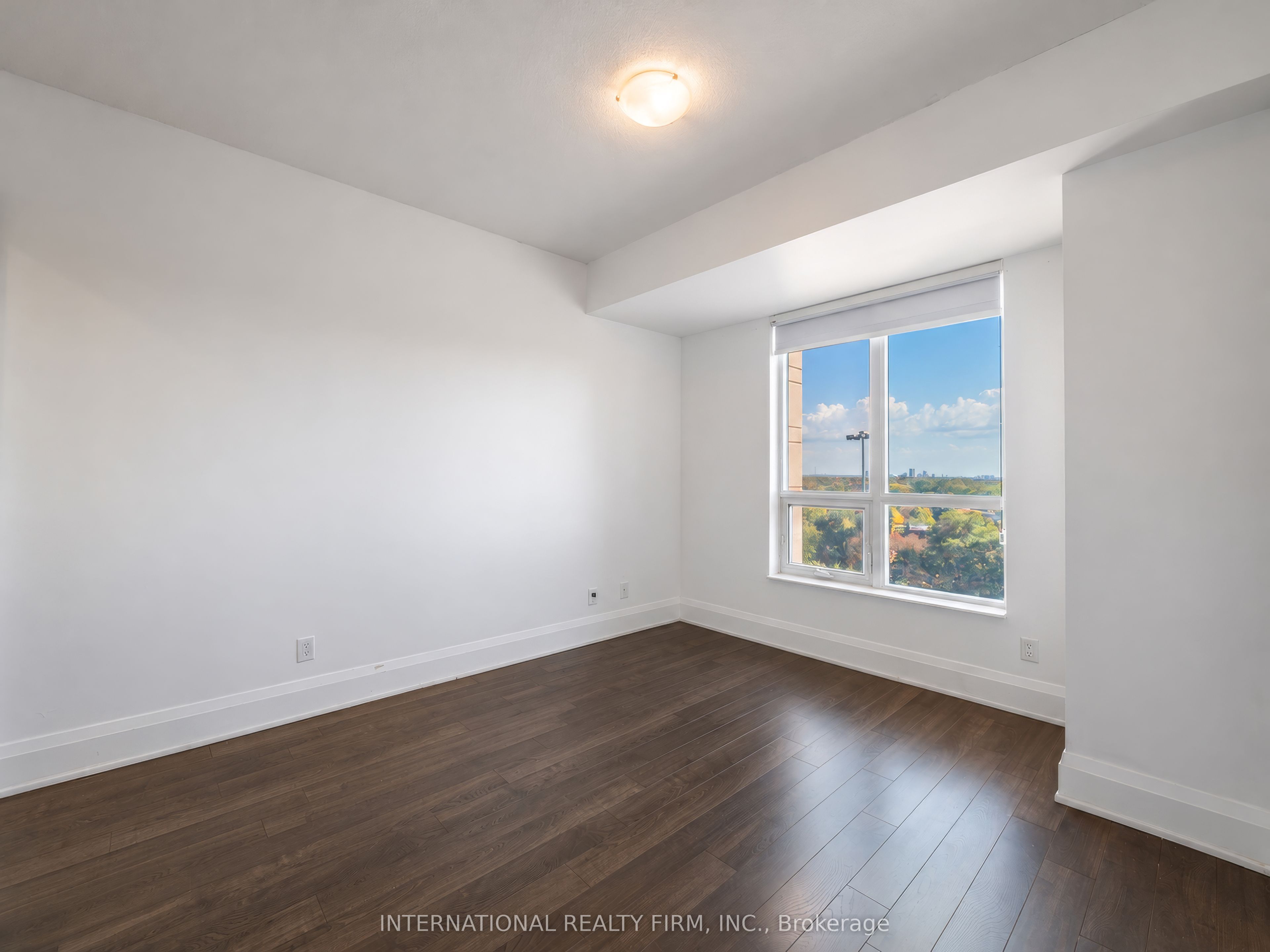 100 Harrison Garden Boulevard 925 Property Photo 16