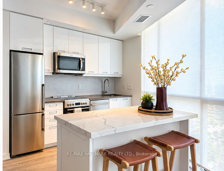 99 John Street 4505 Property Photo 4