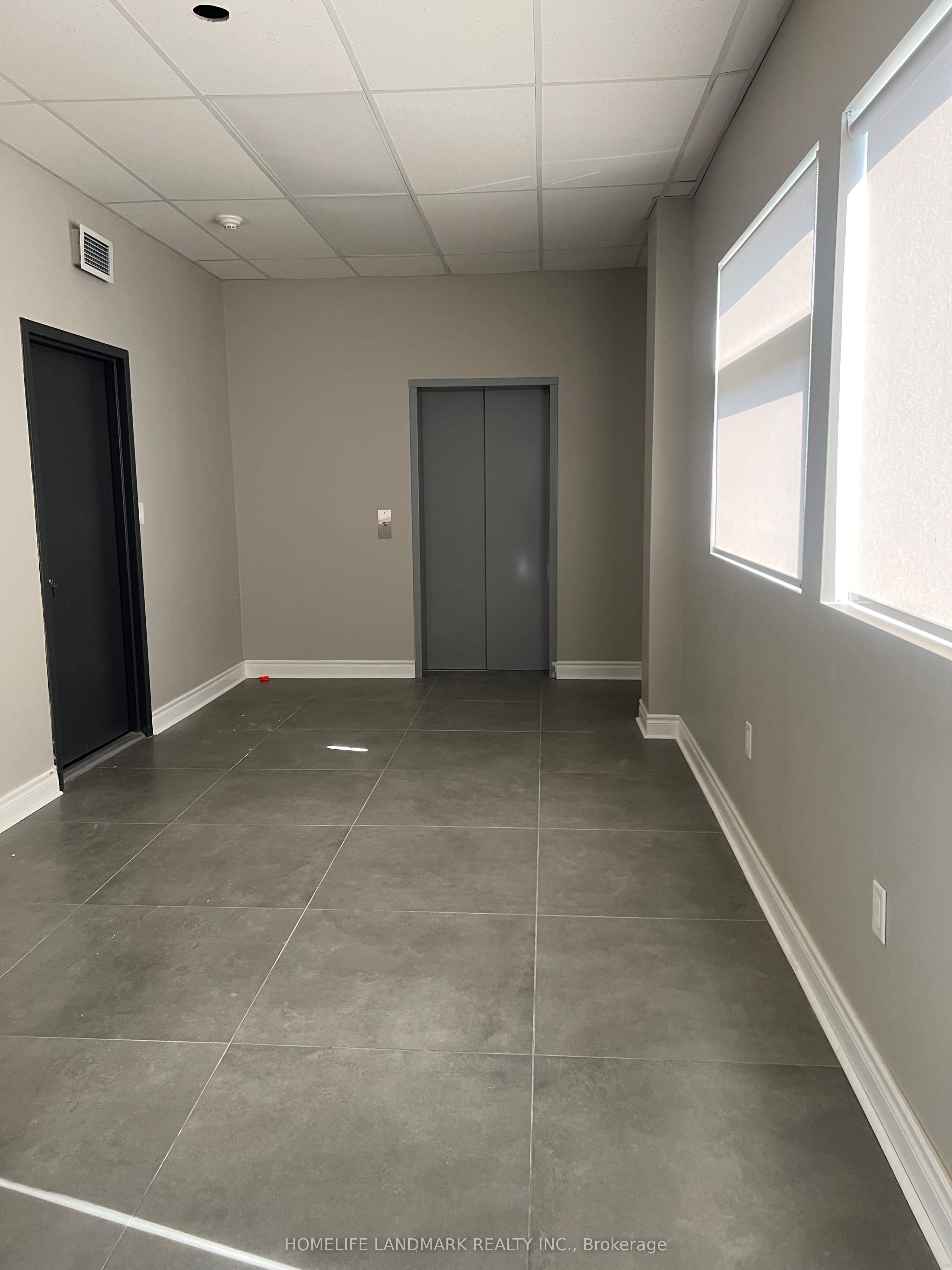 89 Finch Avenue W 301 Property Photo 1