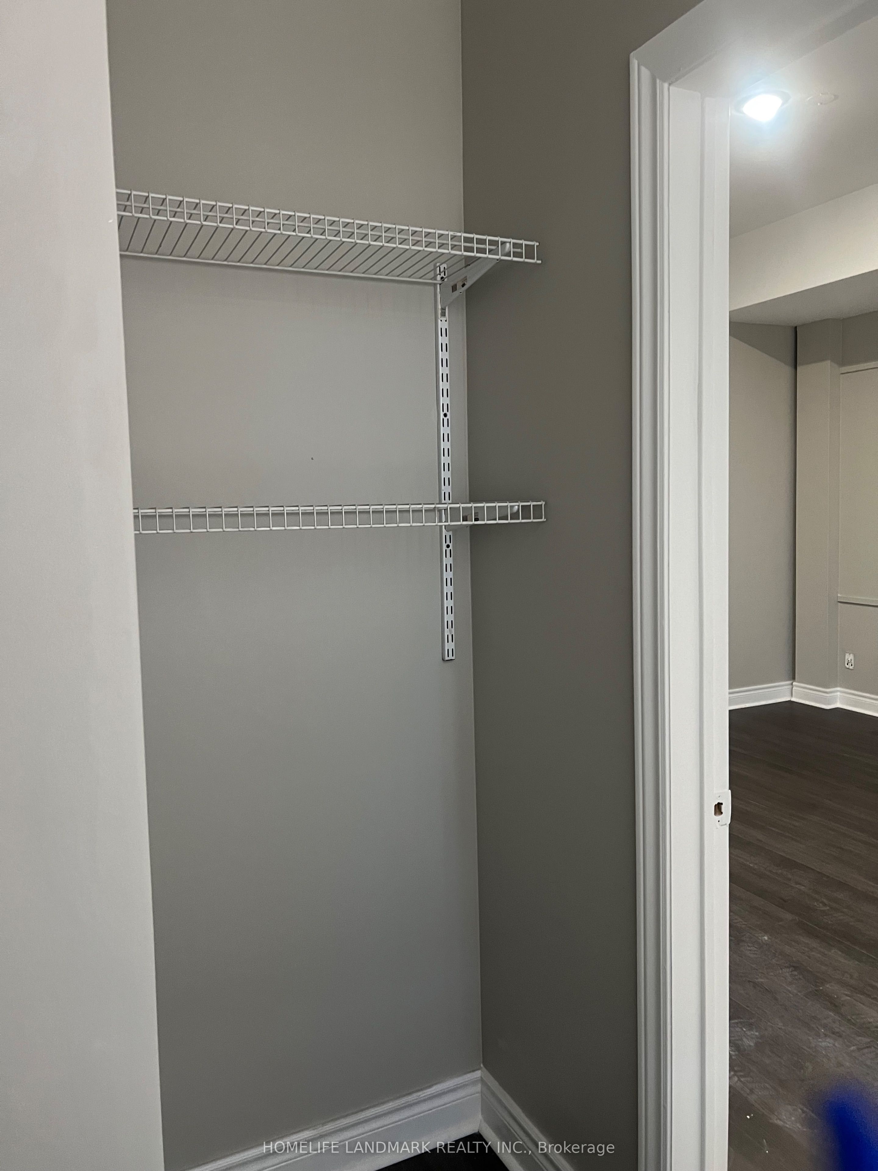 89 Finch Avenue W 301 Property Photo 5