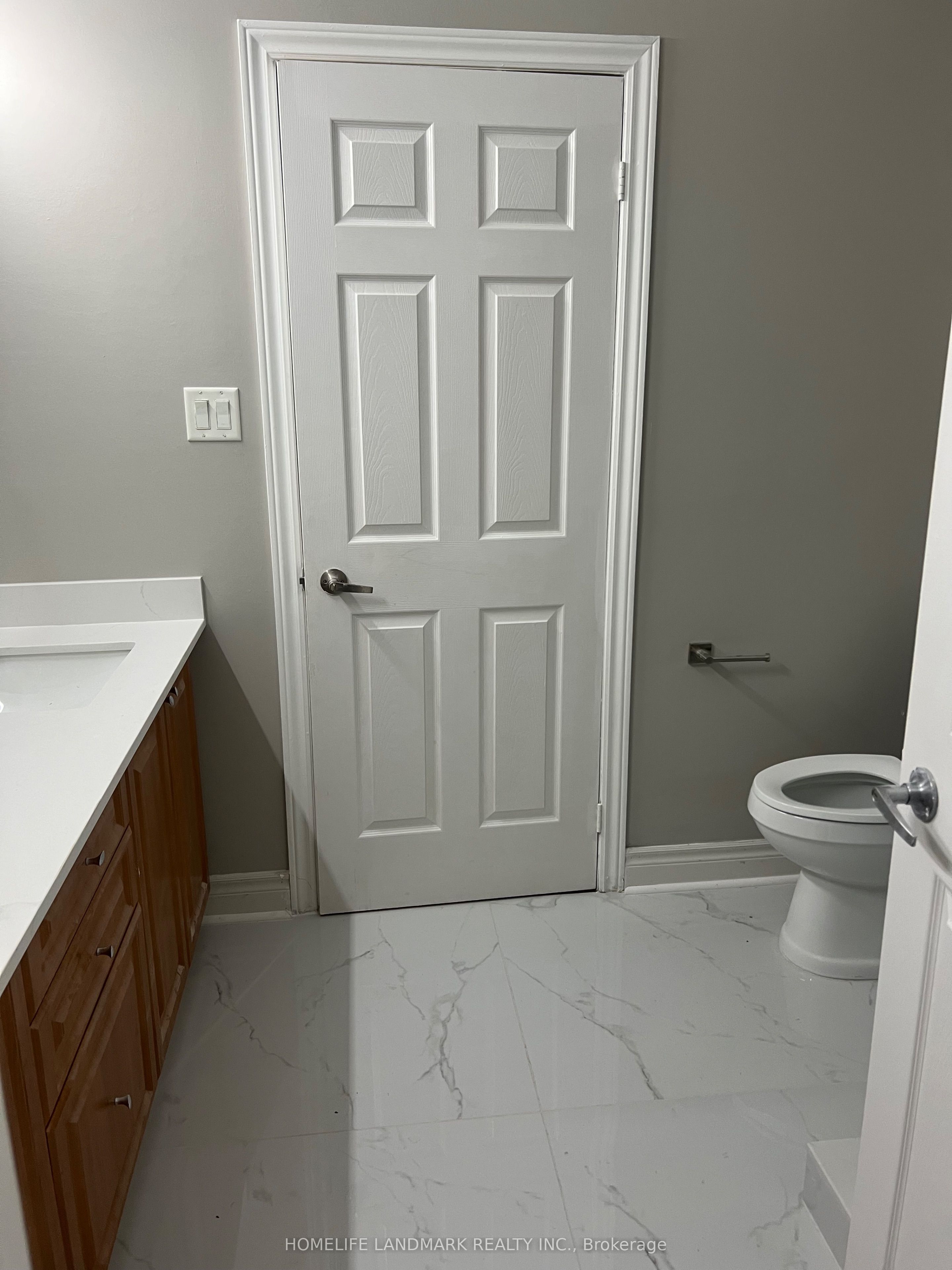 89 Finch Avenue W 301 Property Photo 14