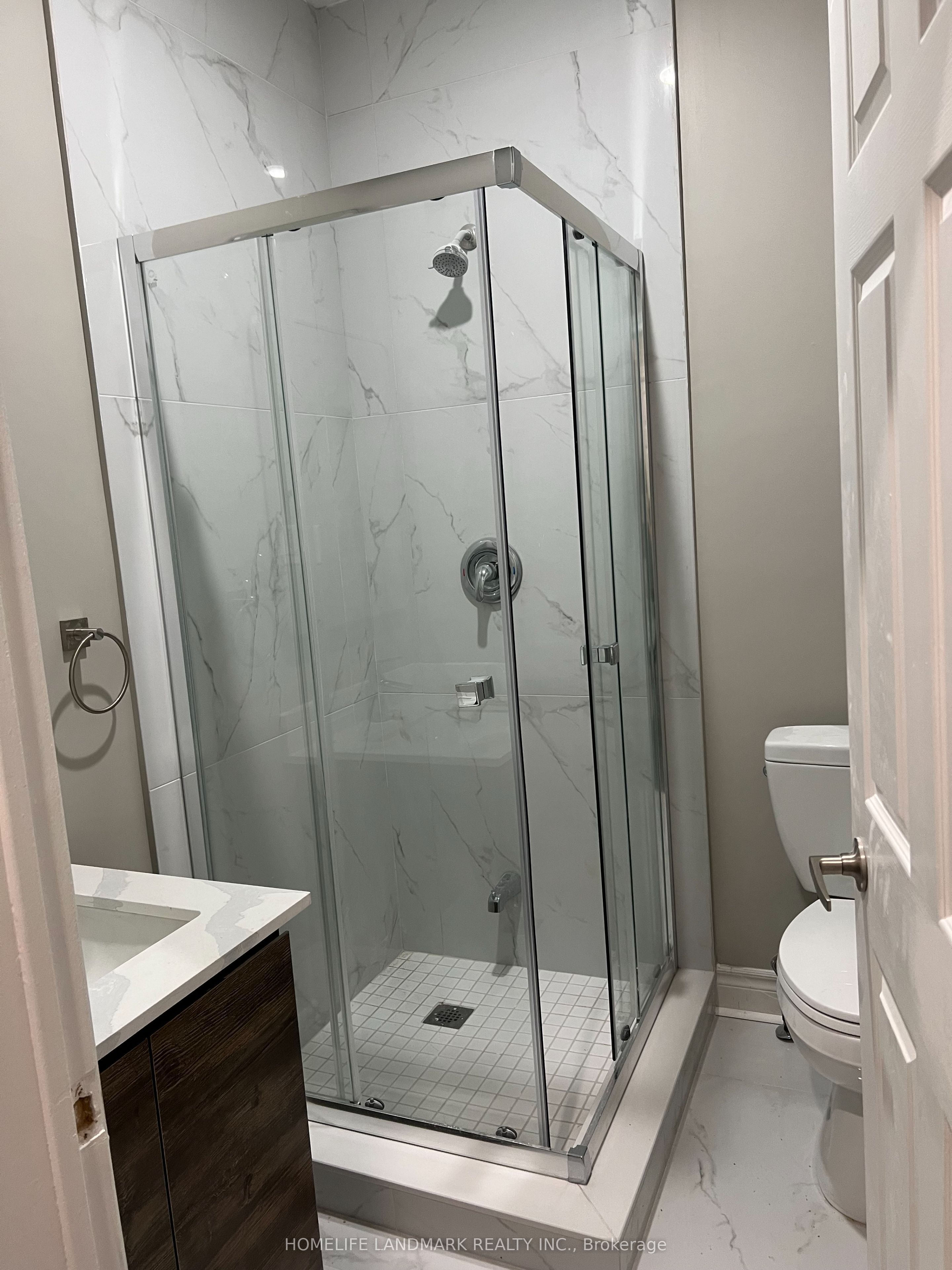 89 Finch Avenue W 301 Property Photo 19