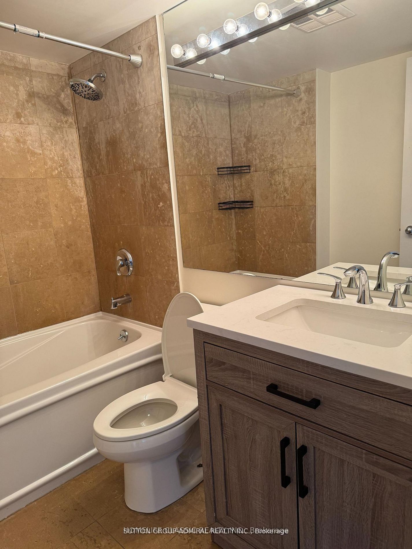 909 Bay Street 905 Property Photo 11