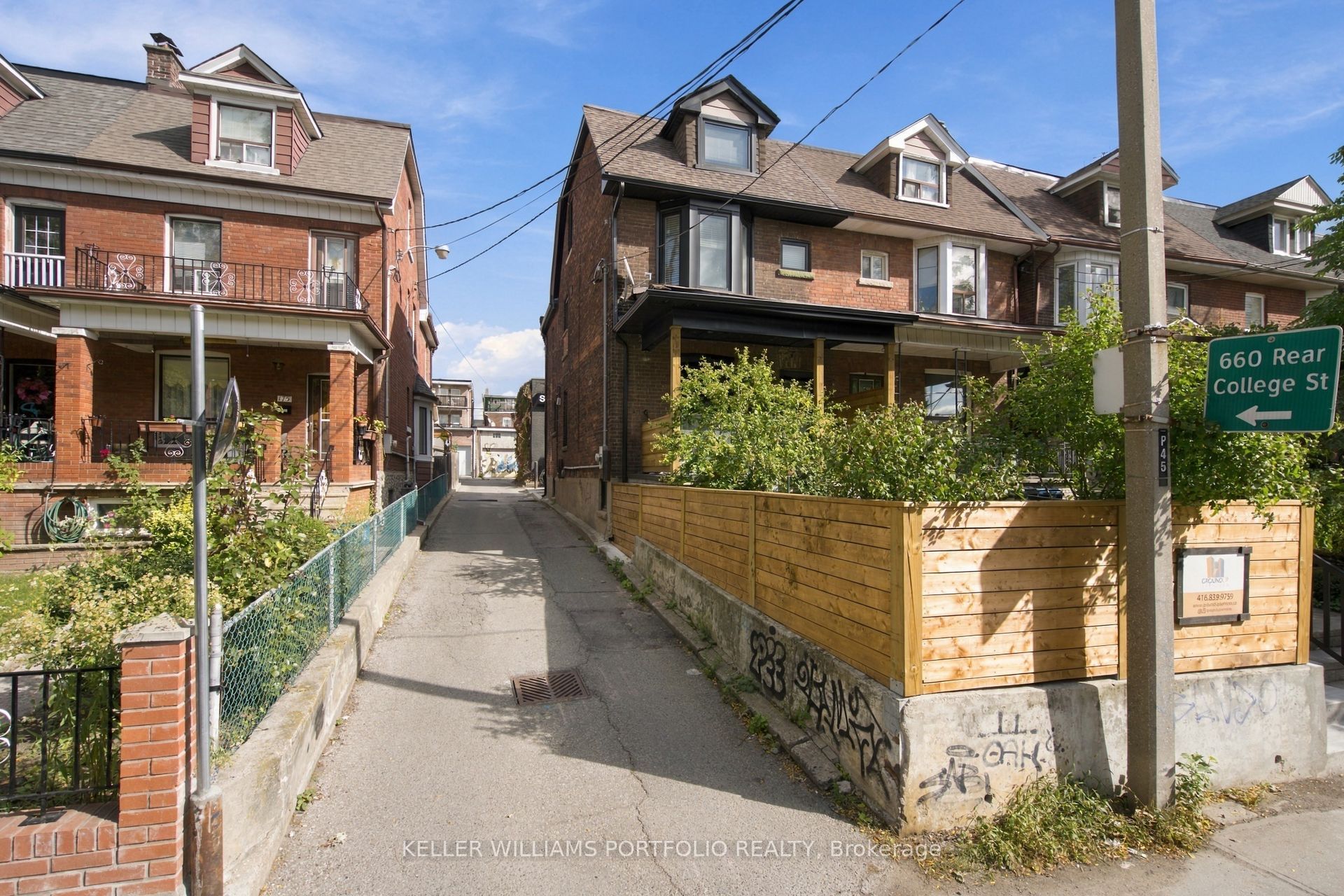 173 Beatrice Street Lower Property Photo 3