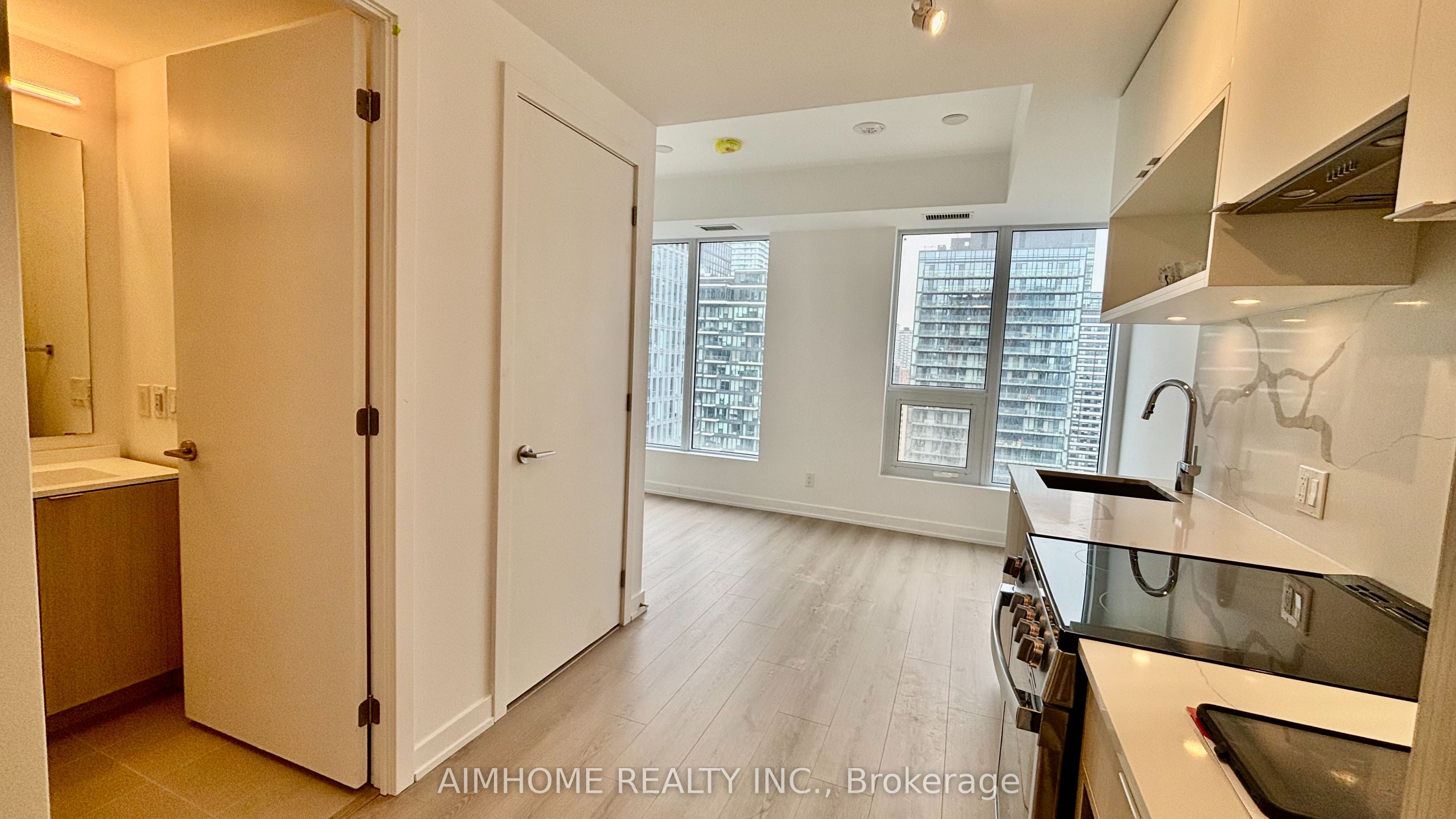100 Queen Street E 3011 Property Photo 5