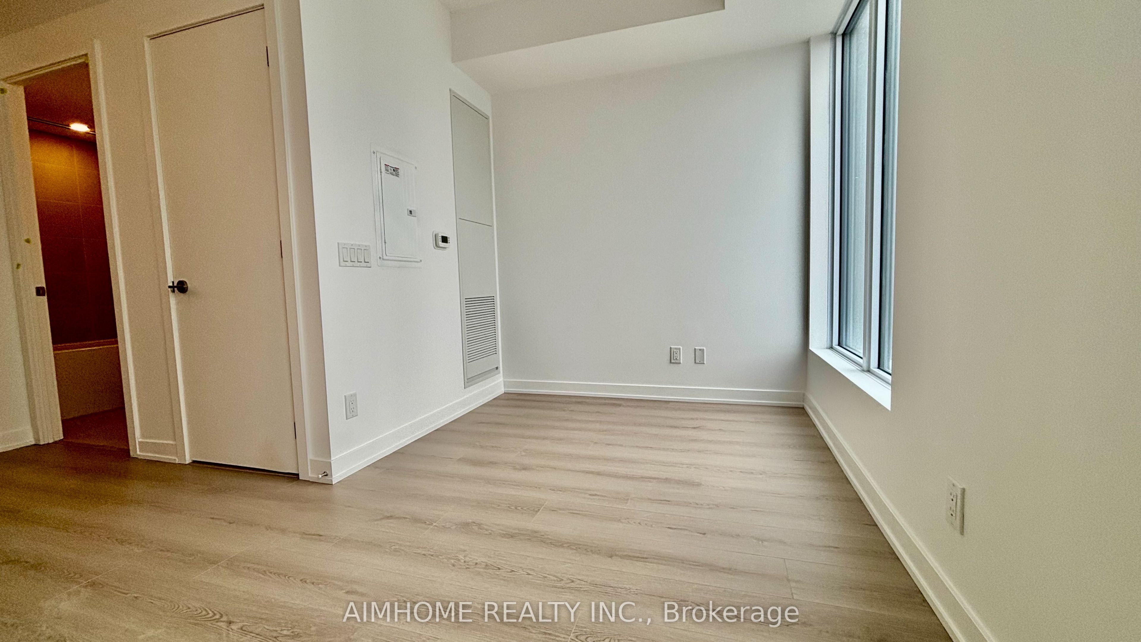 100 Queen Street E 3011 Property Photo 11