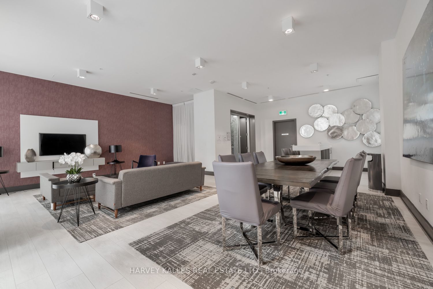 68 Merton Street 202 Property Photo 16