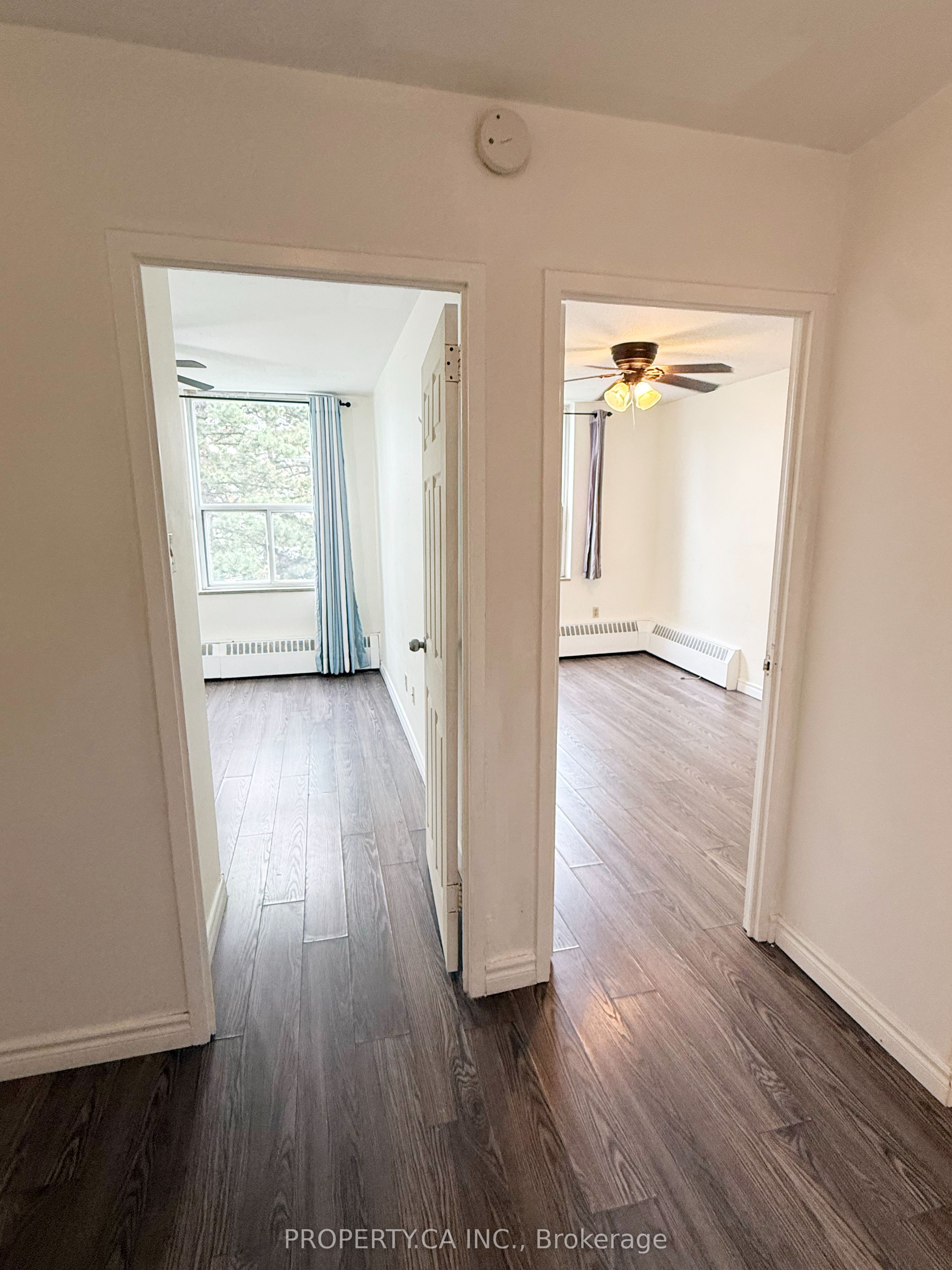 10 Parkway Forest Drive 411 Property Photo 7