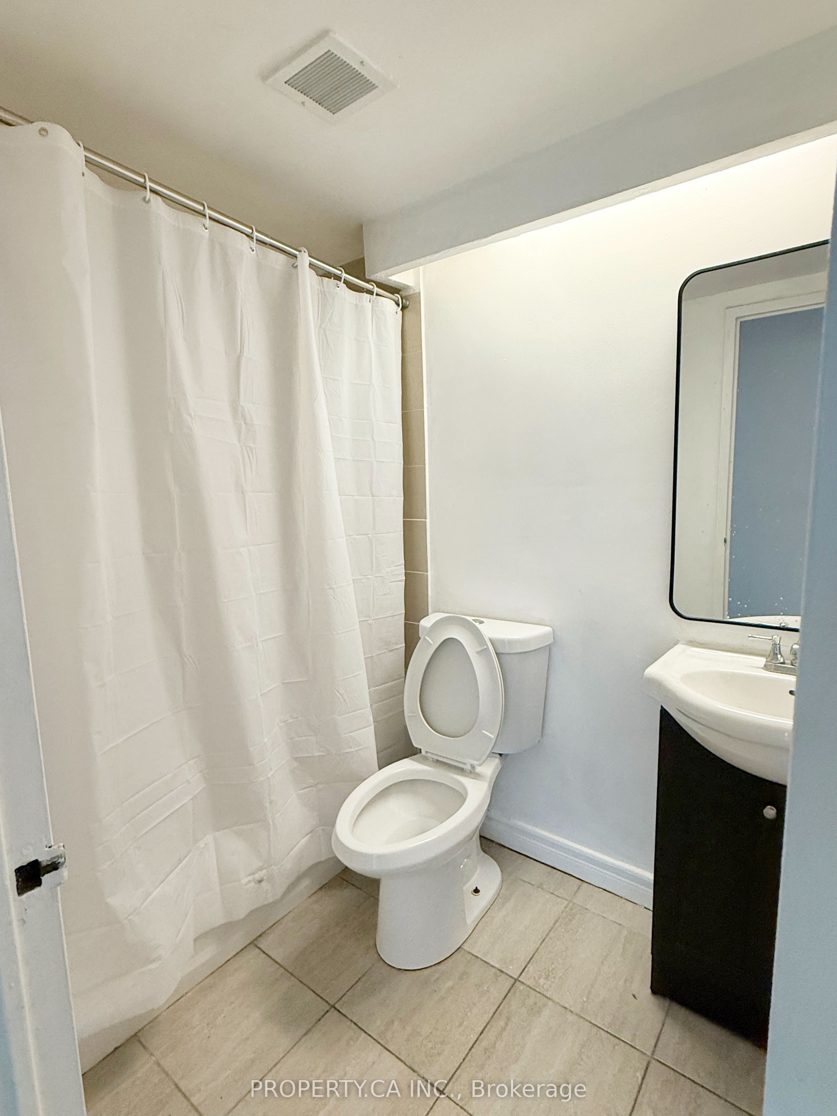 10 Parkway Forest Drive 411 Property Photo 10