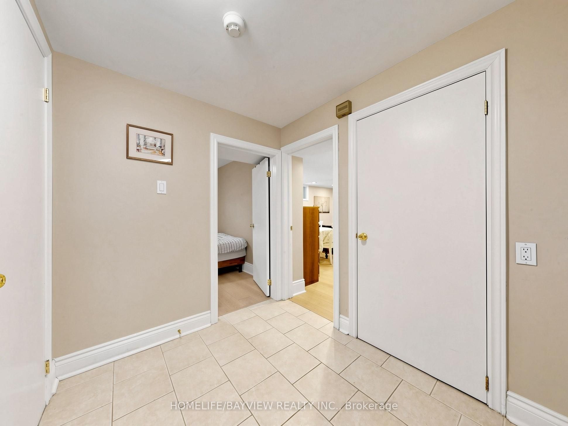 39 Shenstone(basement) Road Property Photo 9