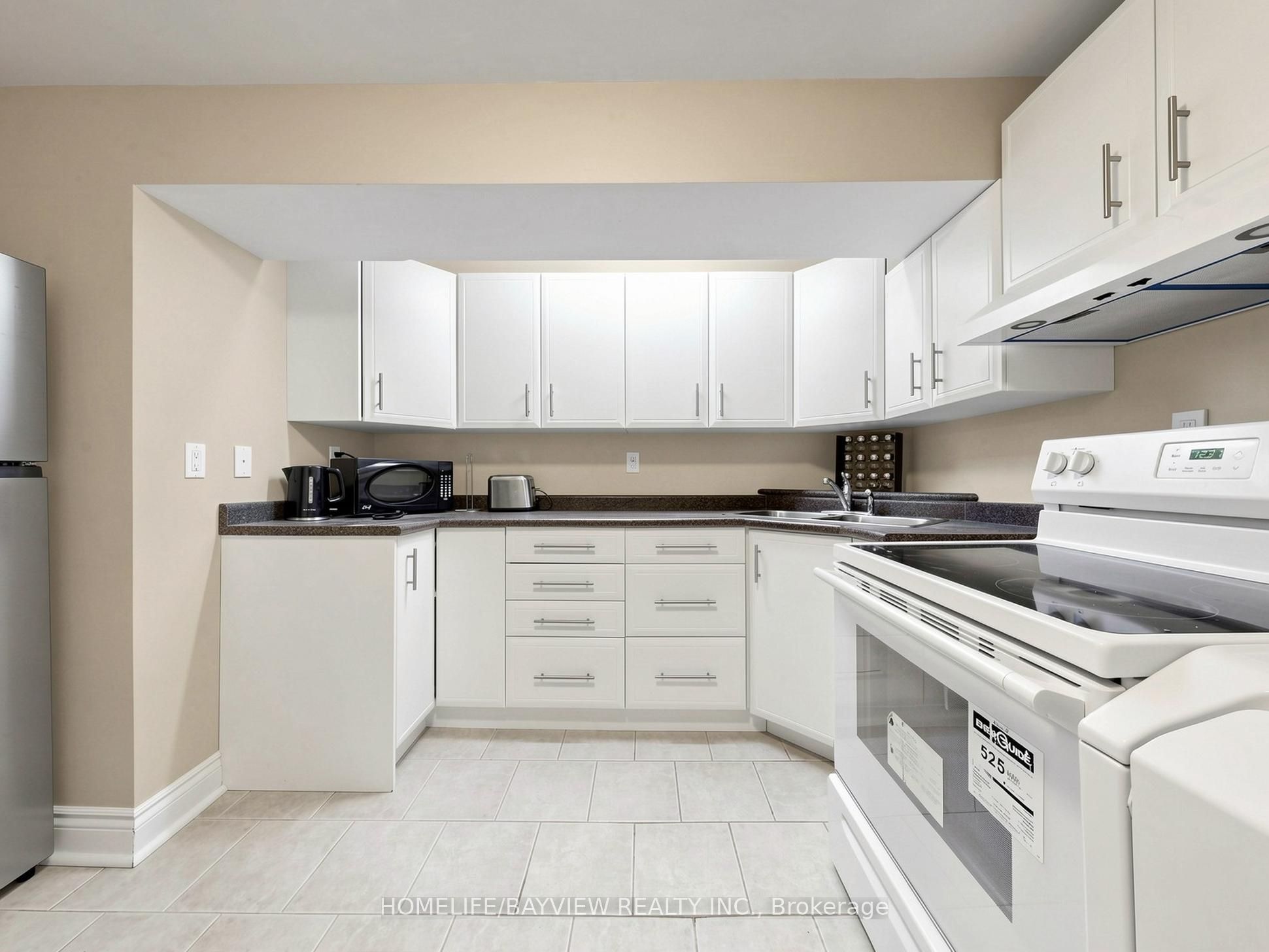 39 Shenstone(basement) Road Property Photo 24