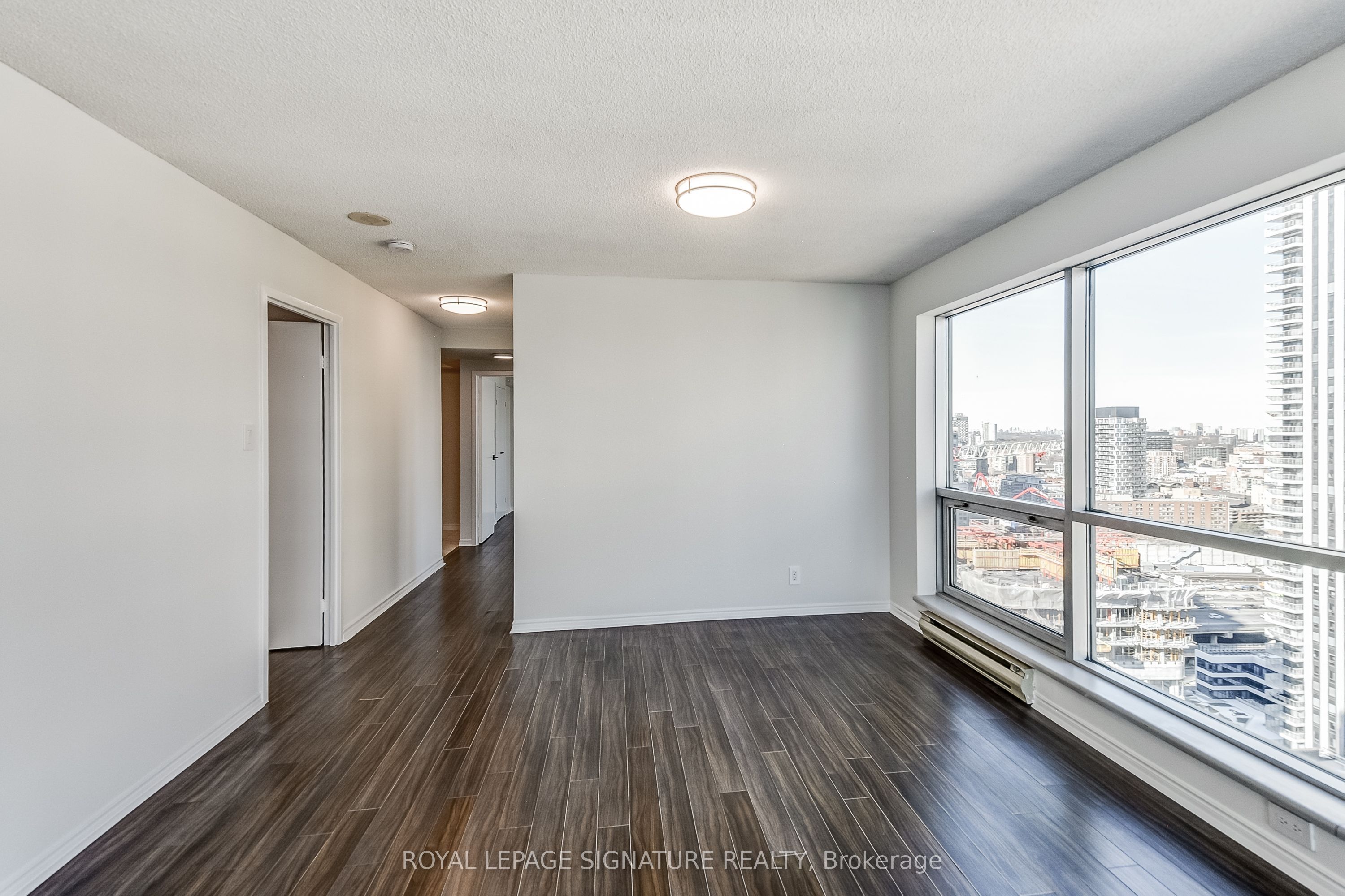 10 Yonge Street 3111 Property Photo 9