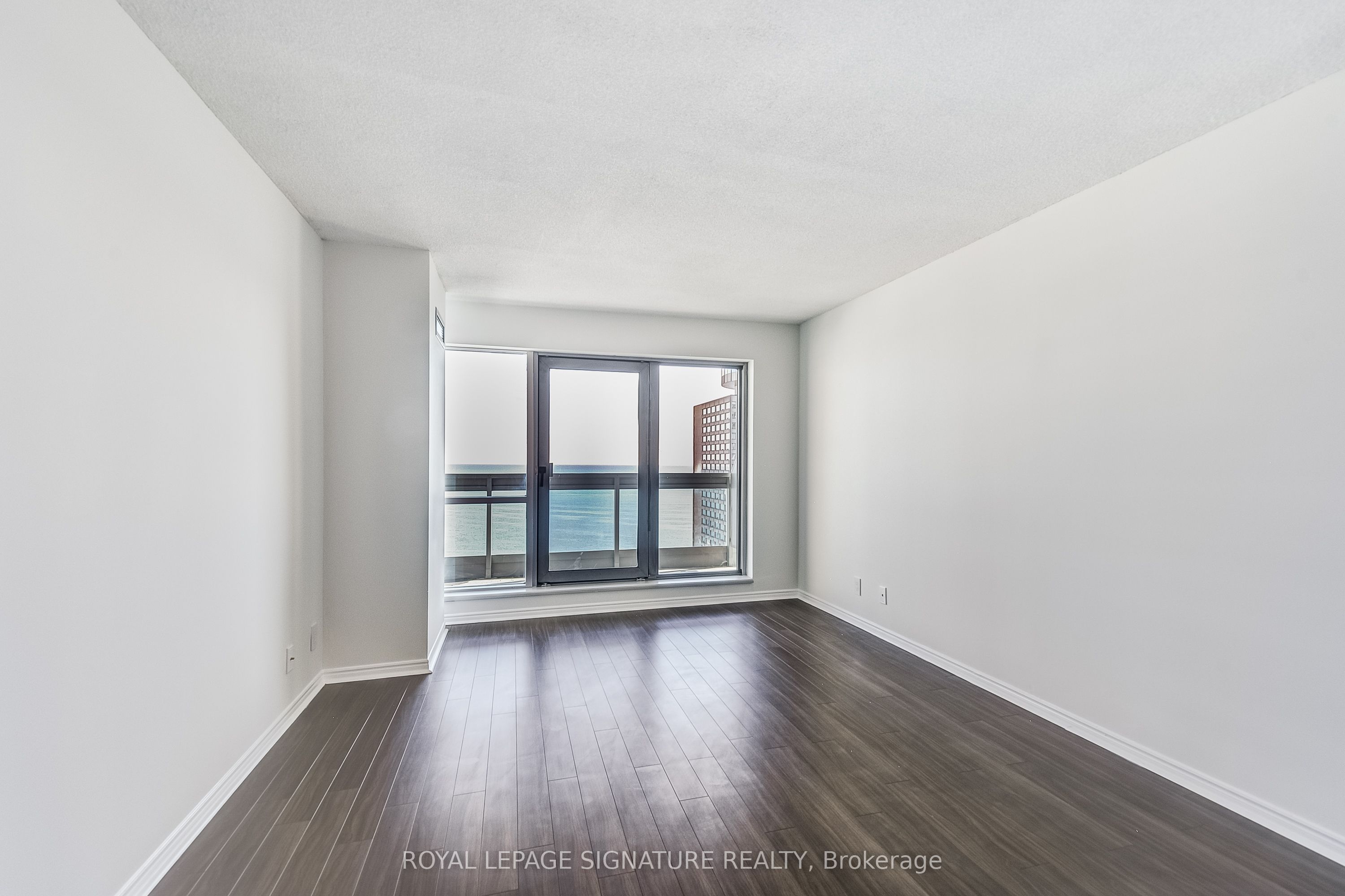 10 Yonge Street 3111 Property Photo 15