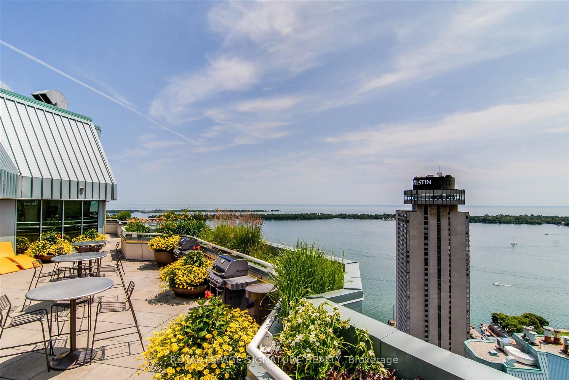 10 Yonge Street 3111 Property Photo 30