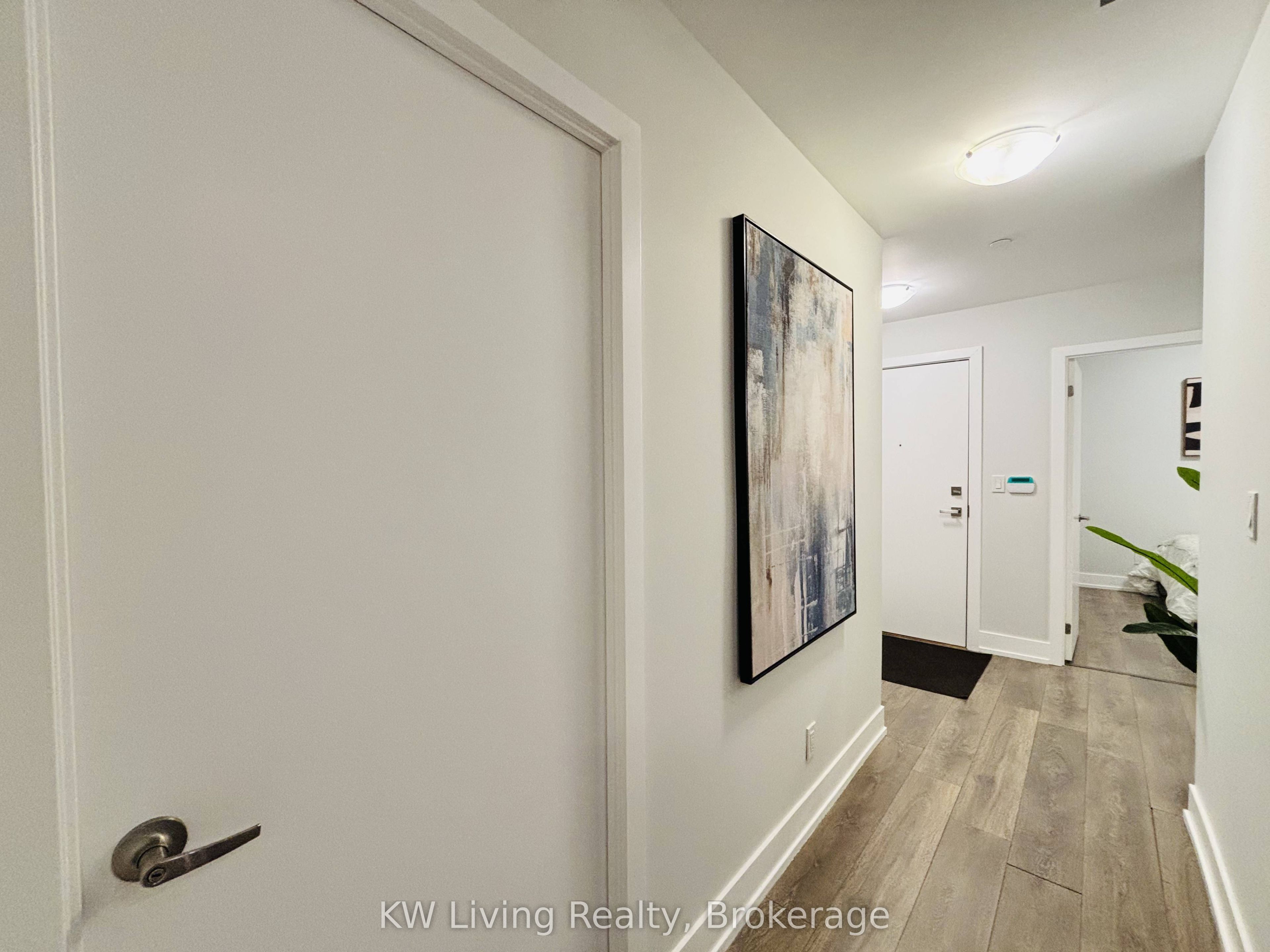 180 Fairview Mall Drive 201 Property Photo 20