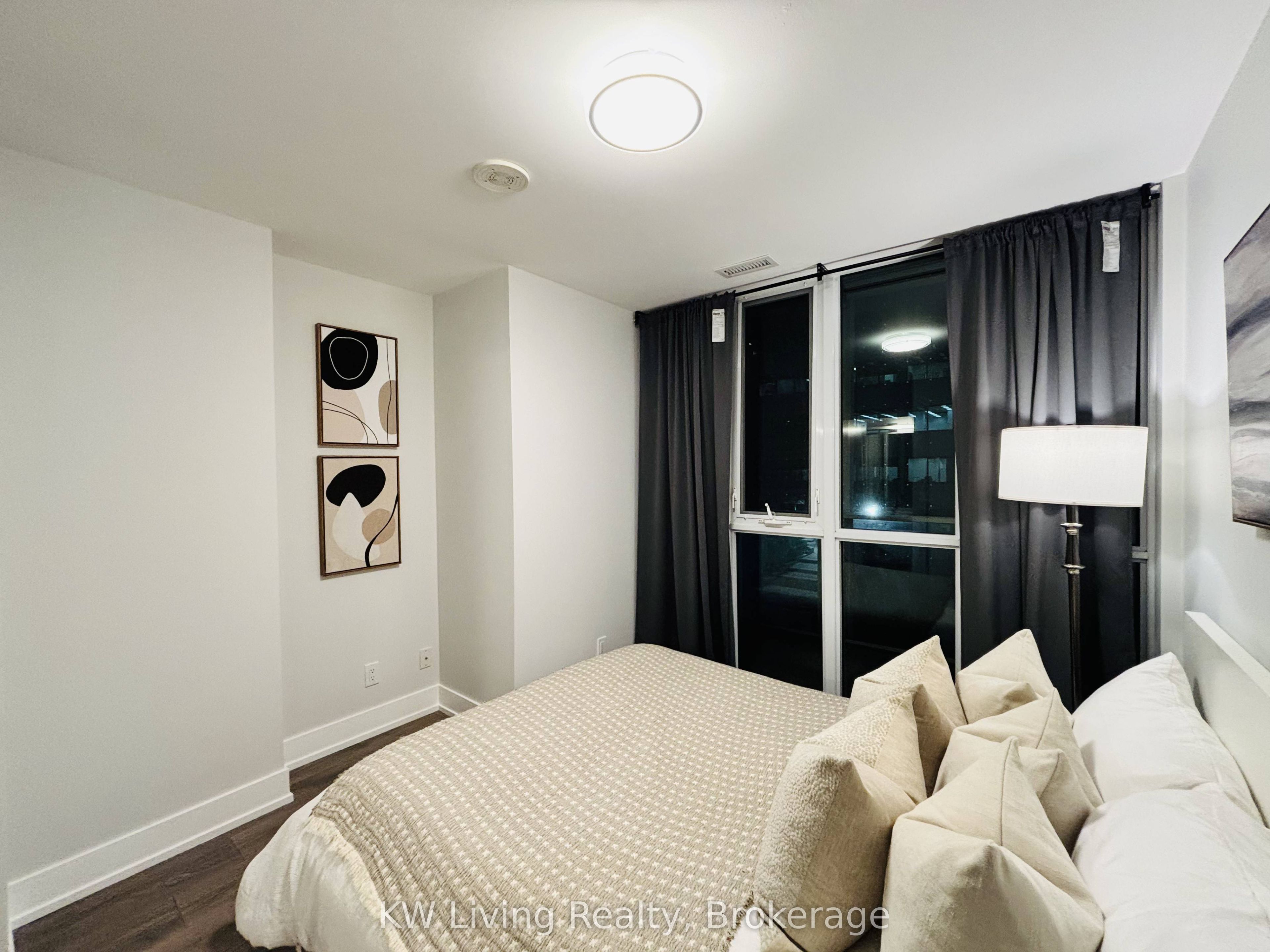 180 Fairview Mall Drive 201 Property Photo 24