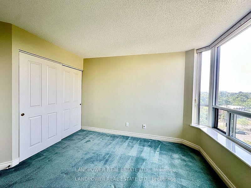 3181 Bayview Avenue #716 Property Photo 14