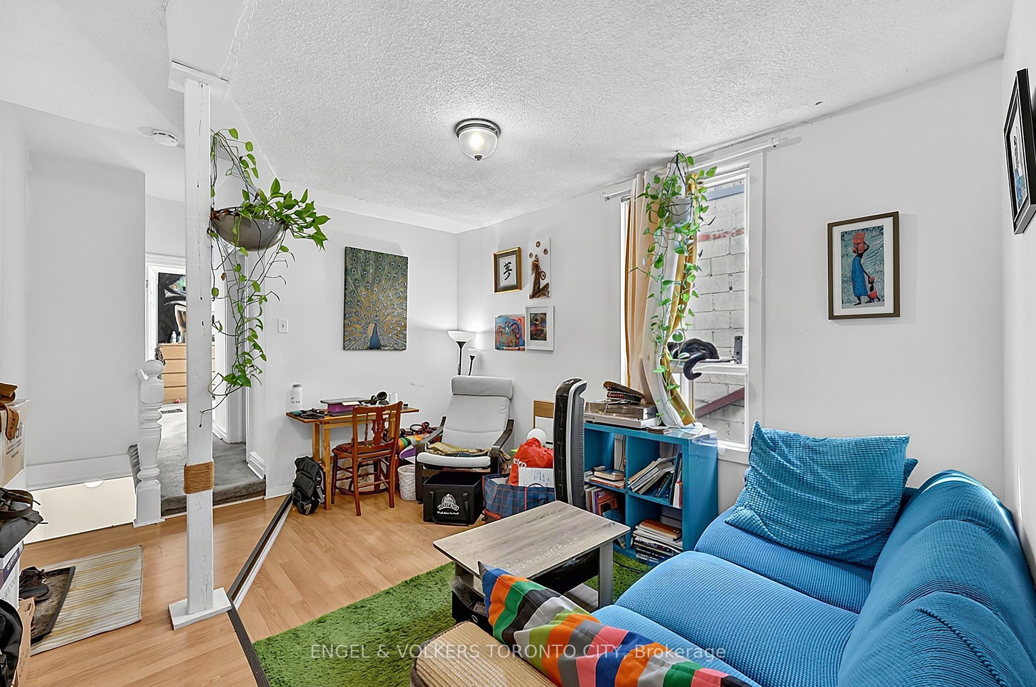 1242 College Street Property Photo 5