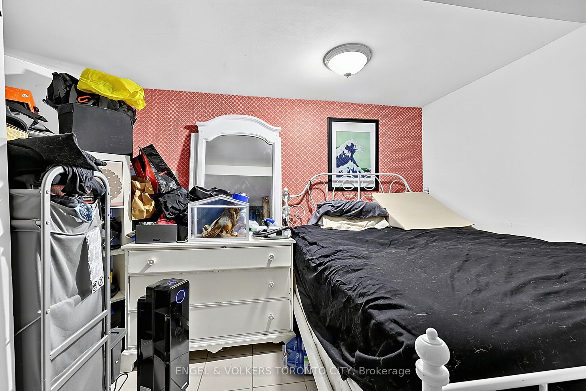 1242 College Street Property Photo 38