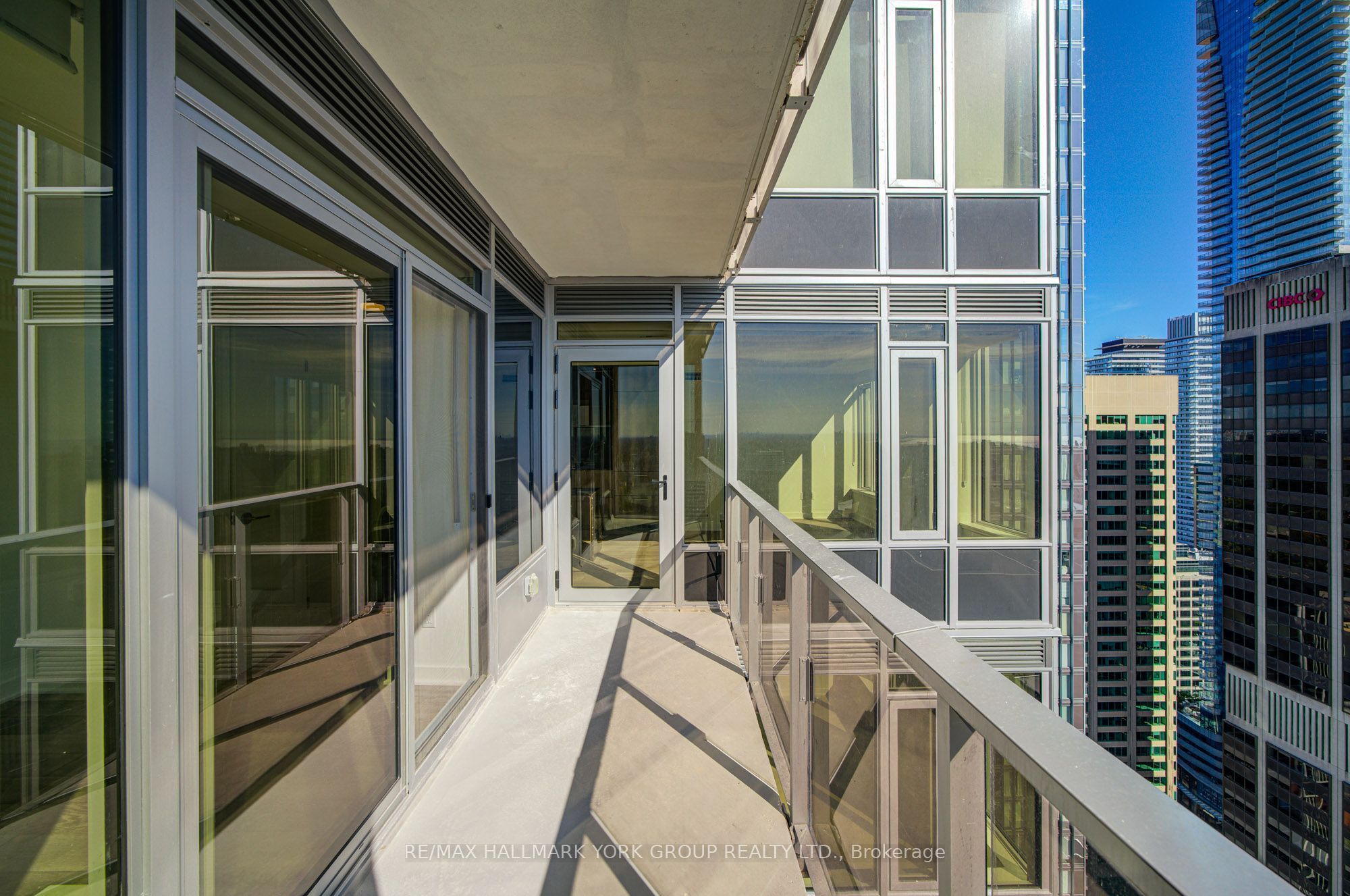 11 Yorkville Avenue 3609 Property Photo 27