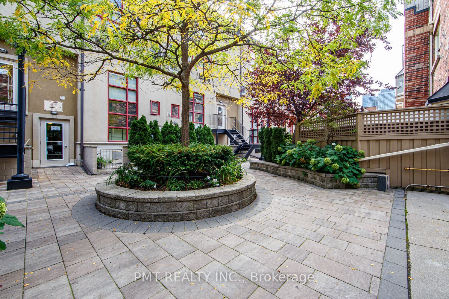 21 Earl Street 124 Property Photo 29