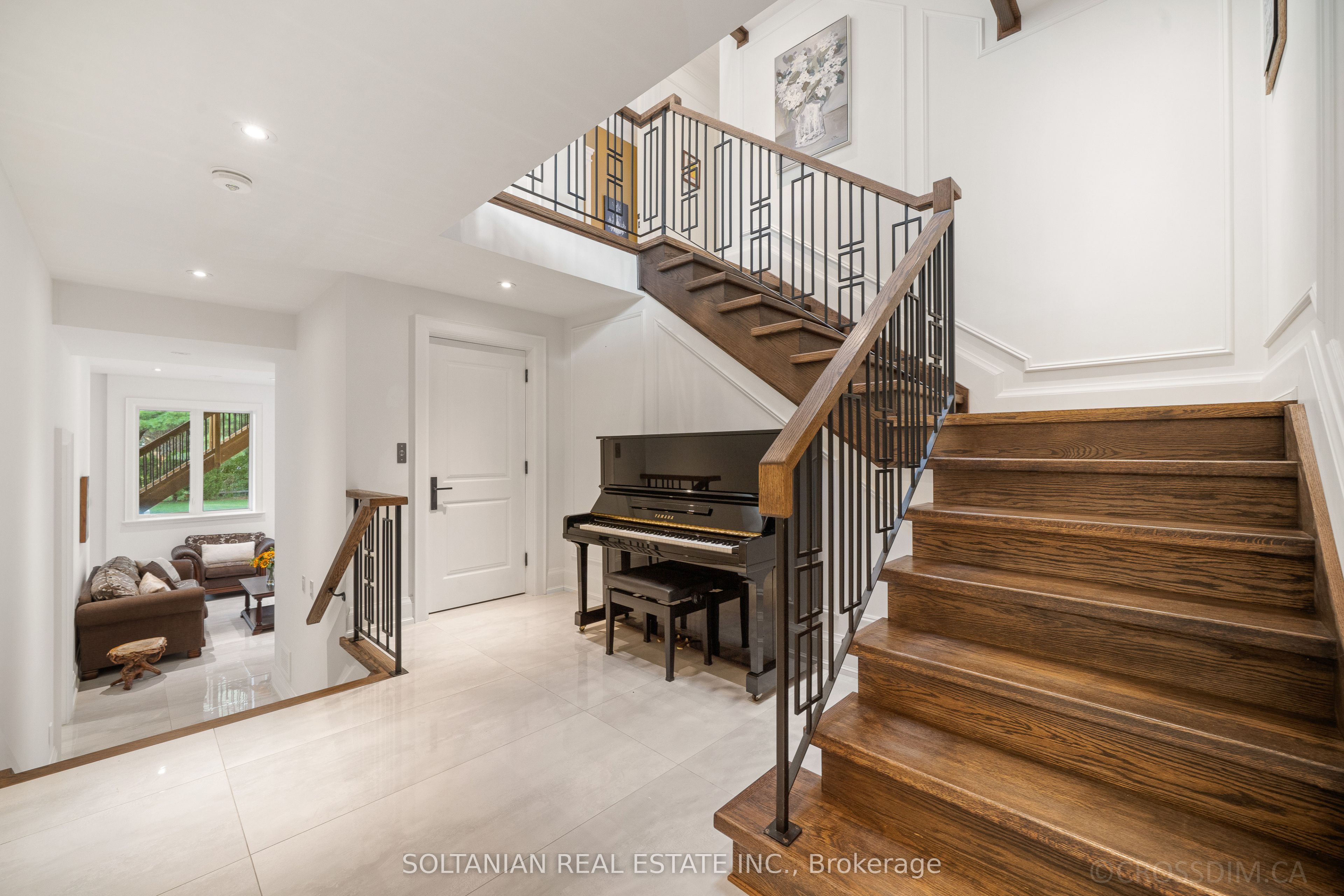 15 Calvin Avenue Property Photo 36