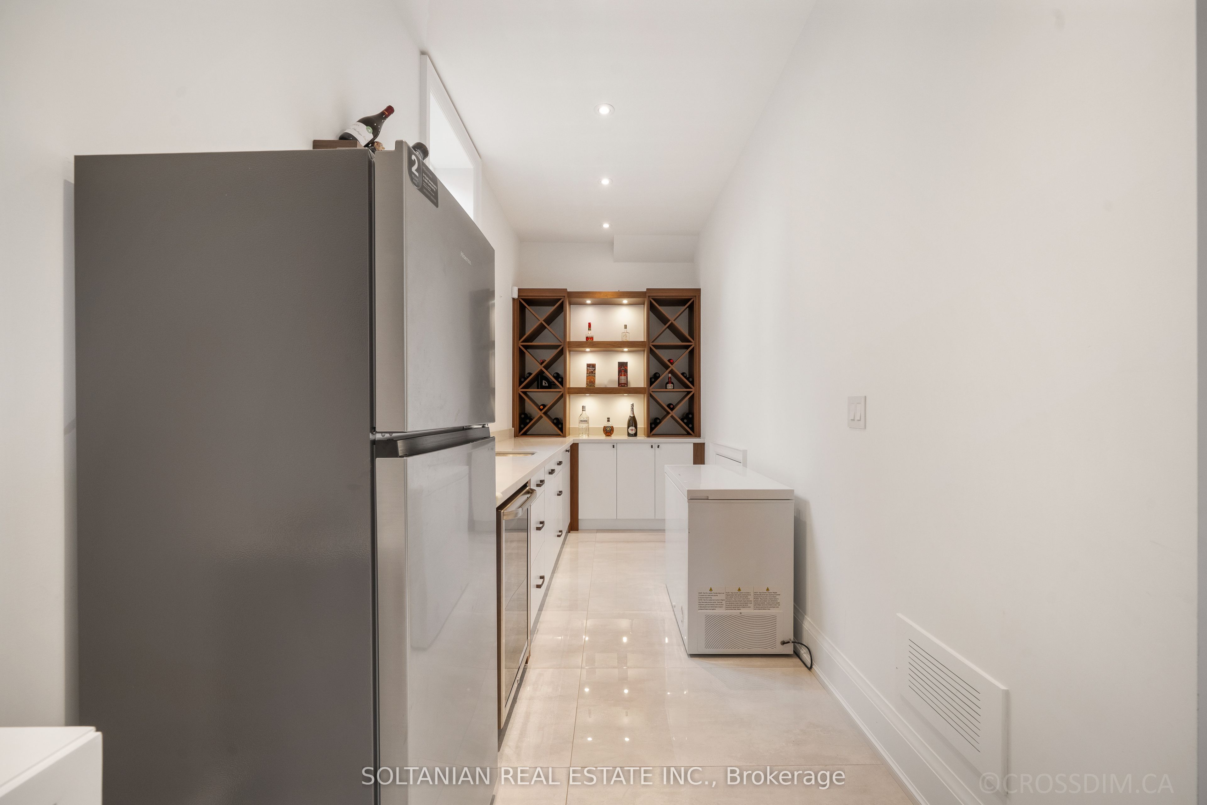 15 Calvin Avenue Property Photo 40