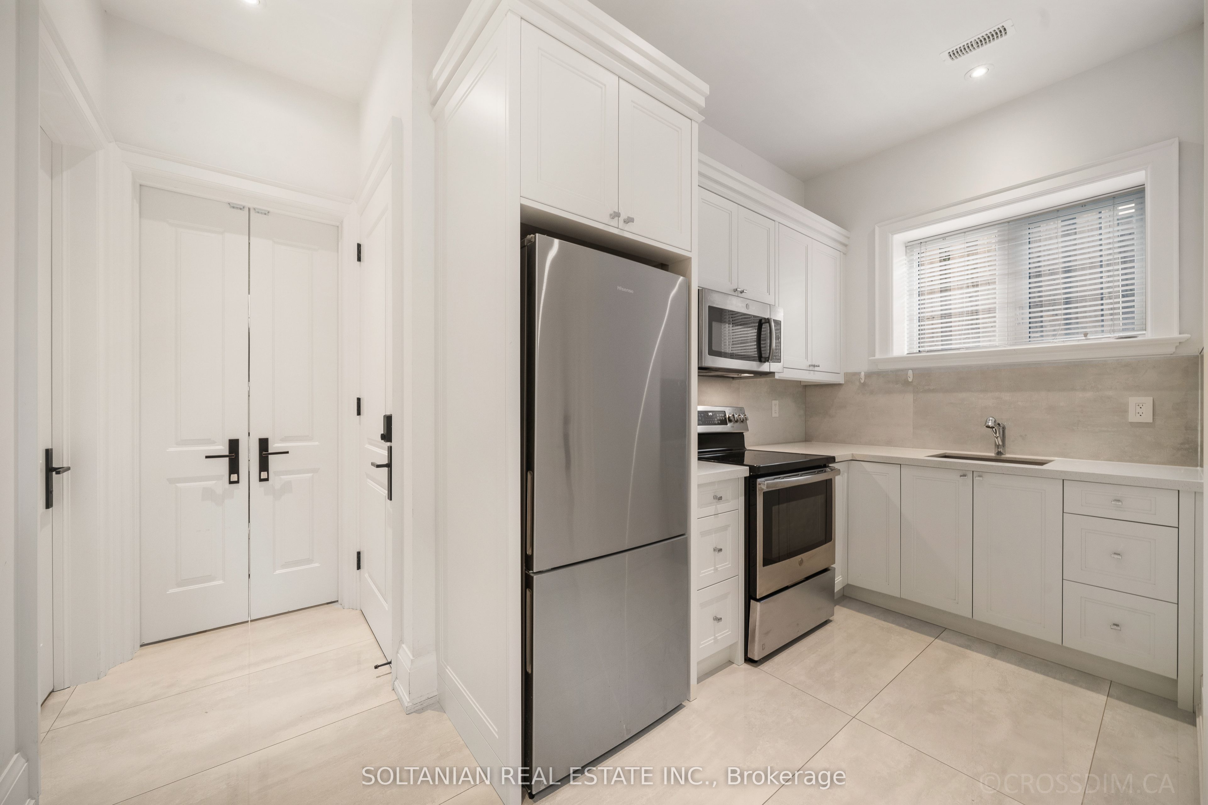 15 Calvin Avenue Property Photo 41