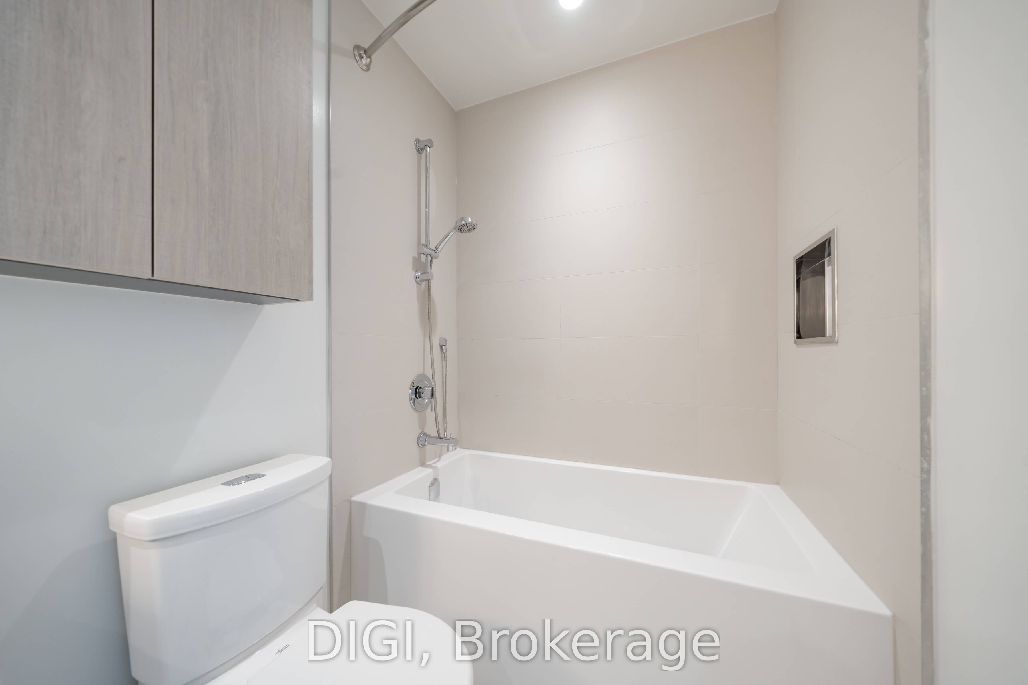 25 Selby Street 708 Property Photo 13