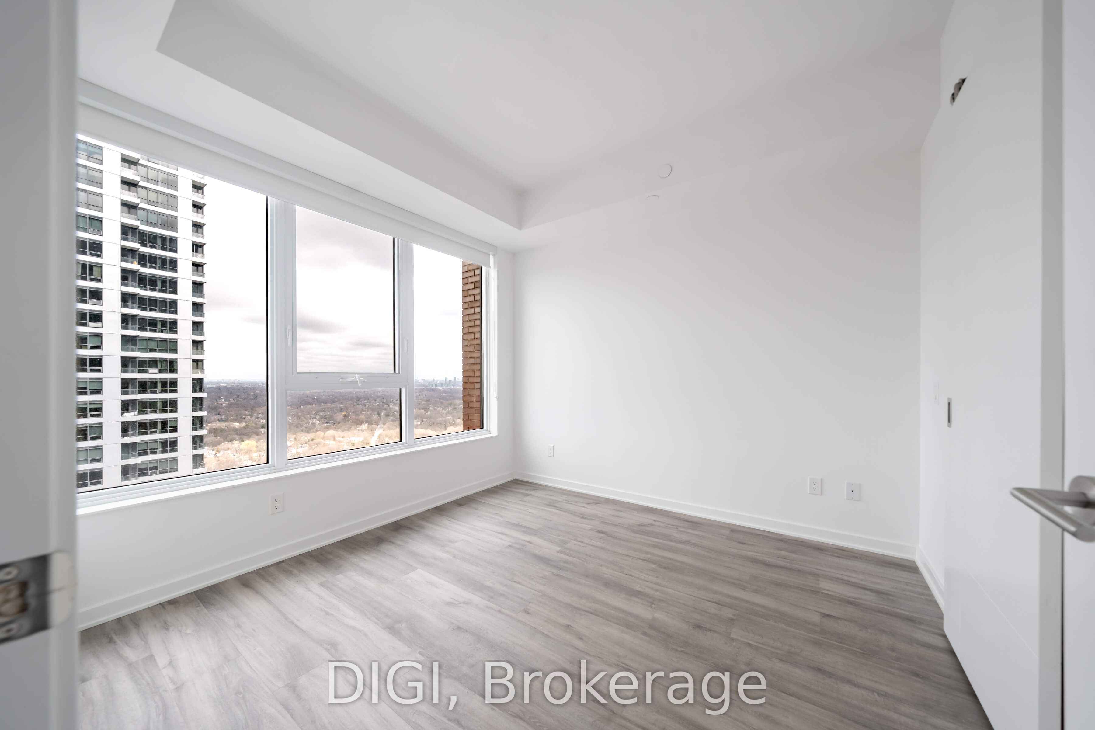 25 Selby Street 708 Property Photo 17