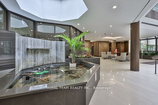 211 Saint Patrick Street C-ph 10 Property Photo 5