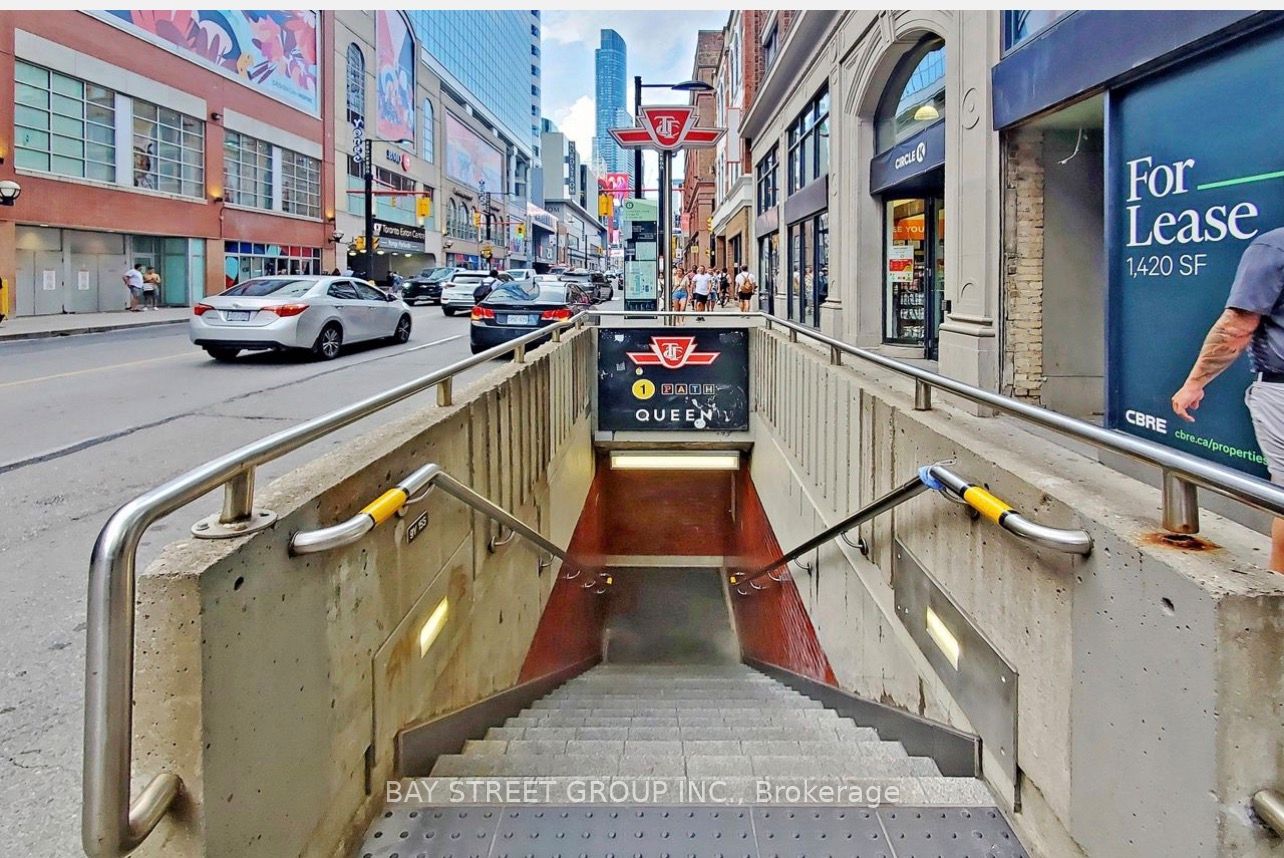 197 Yonge Street 4209 Property Photo 10